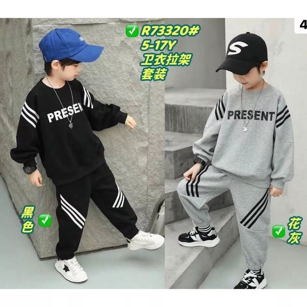 北屯實體店❤現貨 字母線條圓領上衣+縮口運動褲 套裝✩米米童著-A0069