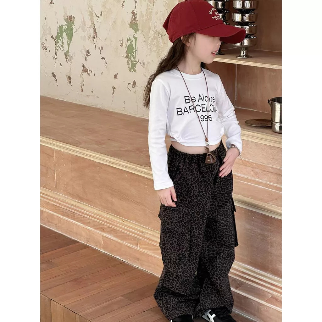 北屯實體店❤現貨 大童~韓版 工裝豹紋寬褲✩米米童著-A0047