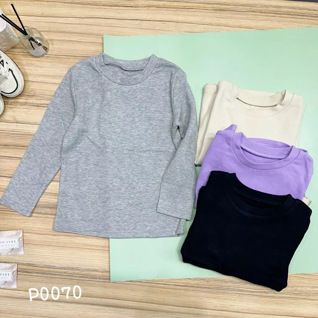 北屯實體店❤現貨 Q彈德絨 素面圓領內搭✩米米童著-P0070(版型偏大)