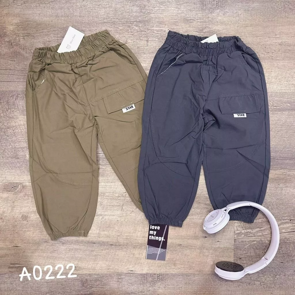 北屯實體店❤現貨 彈力滑布小標籤休閒縮口褲✩米米童著-A0222