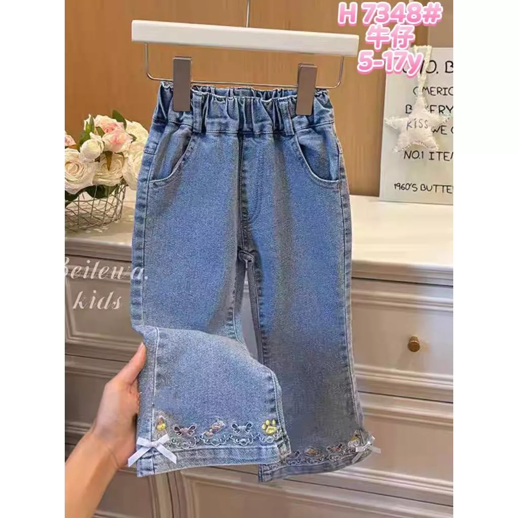 北屯實體店❤現貨 刺繡蝴蝶結喇叭牛仔褲✩米米童著-A0284