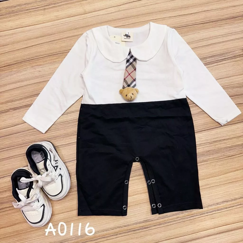 北屯實體店❤現貨 寶寶款 小紳士格紋領帶長袖連身衣✩米米童著-A0116