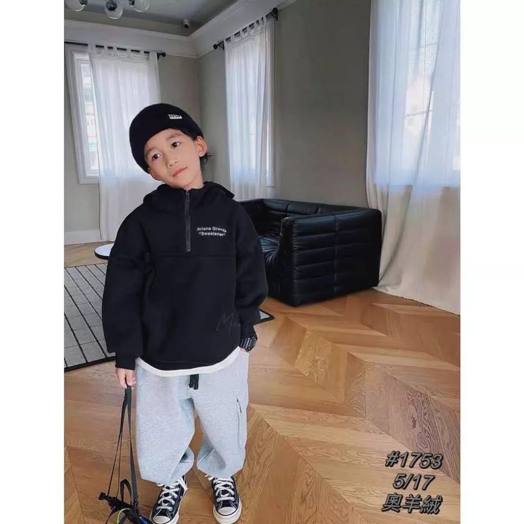 北屯實體店❤現貨 奧羊絨-刷毛 半拉鍊口袋連帽上衣✩米米童著-A0261