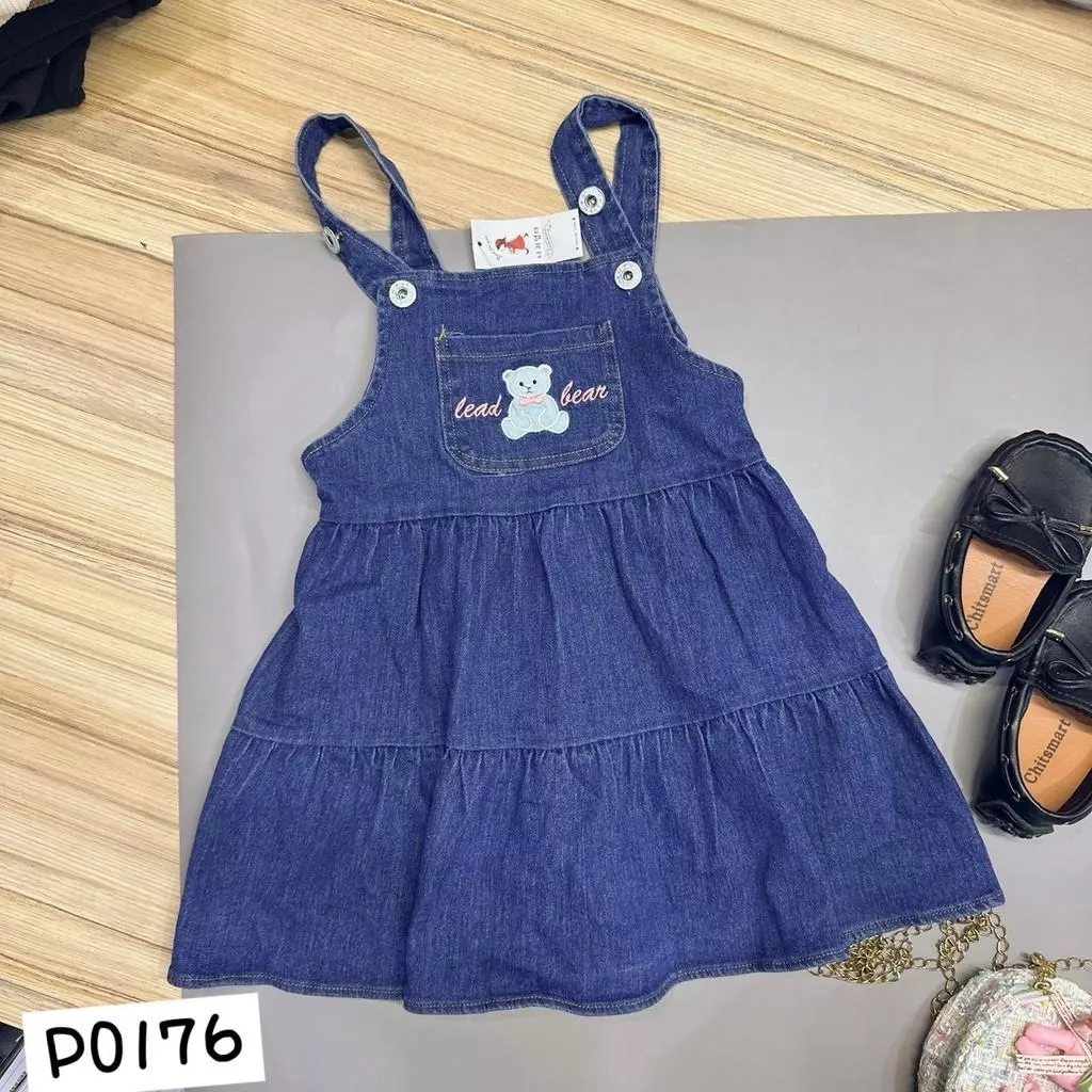 北屯實體店❤現貨 刺繡熊熊牛仔背心吊帶裙(版型偏大)✩米米童著-P0176