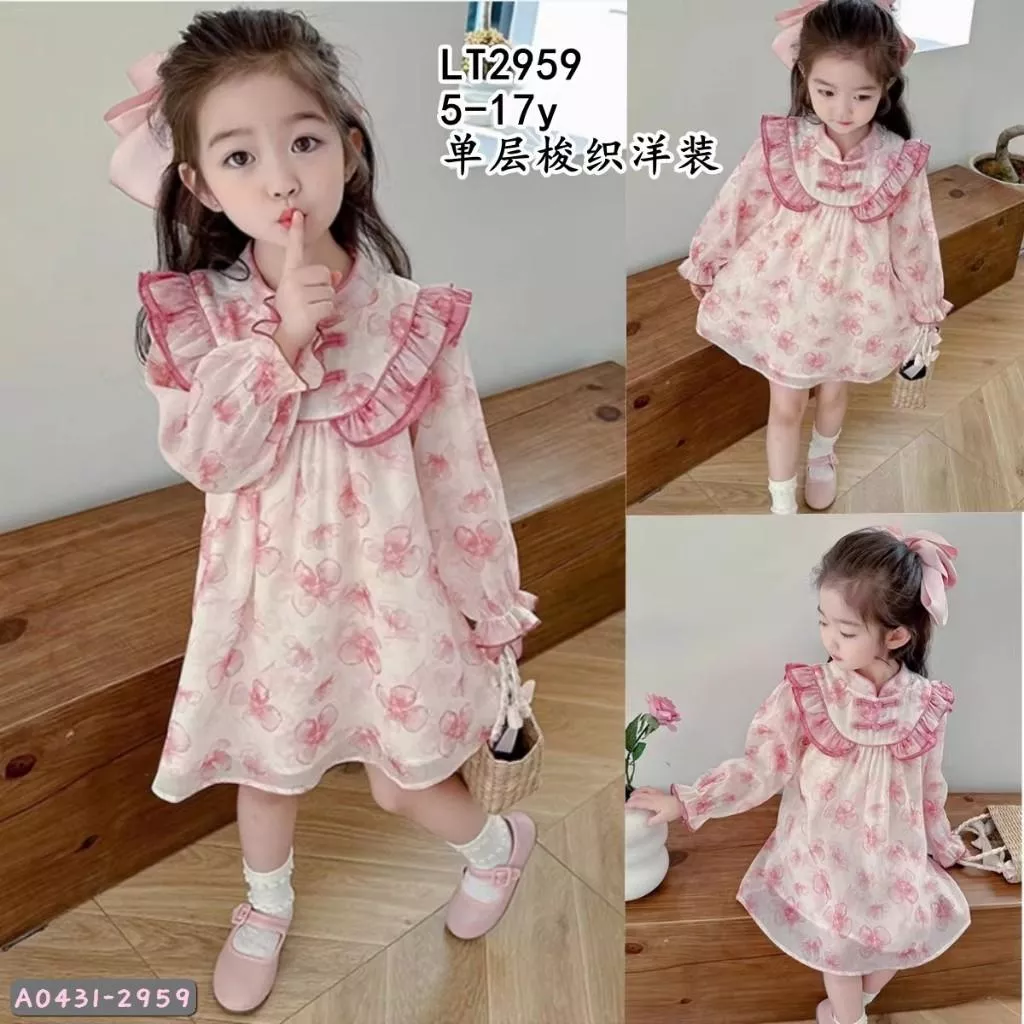 北屯實體店❤現貨 薄款 滑布花花長袖洋裝(實品偏粉.單層無內裡)✩米米童著-A0431