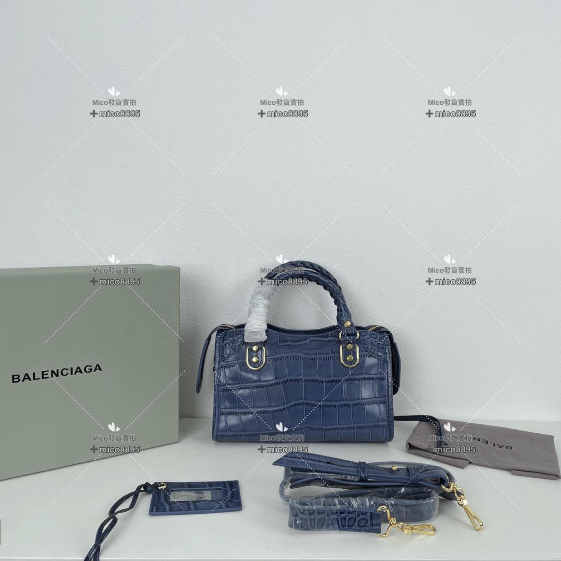 Balenciaga 小牛皮 寶藍色 鱷魚壓紋機車包/金釦/24cm