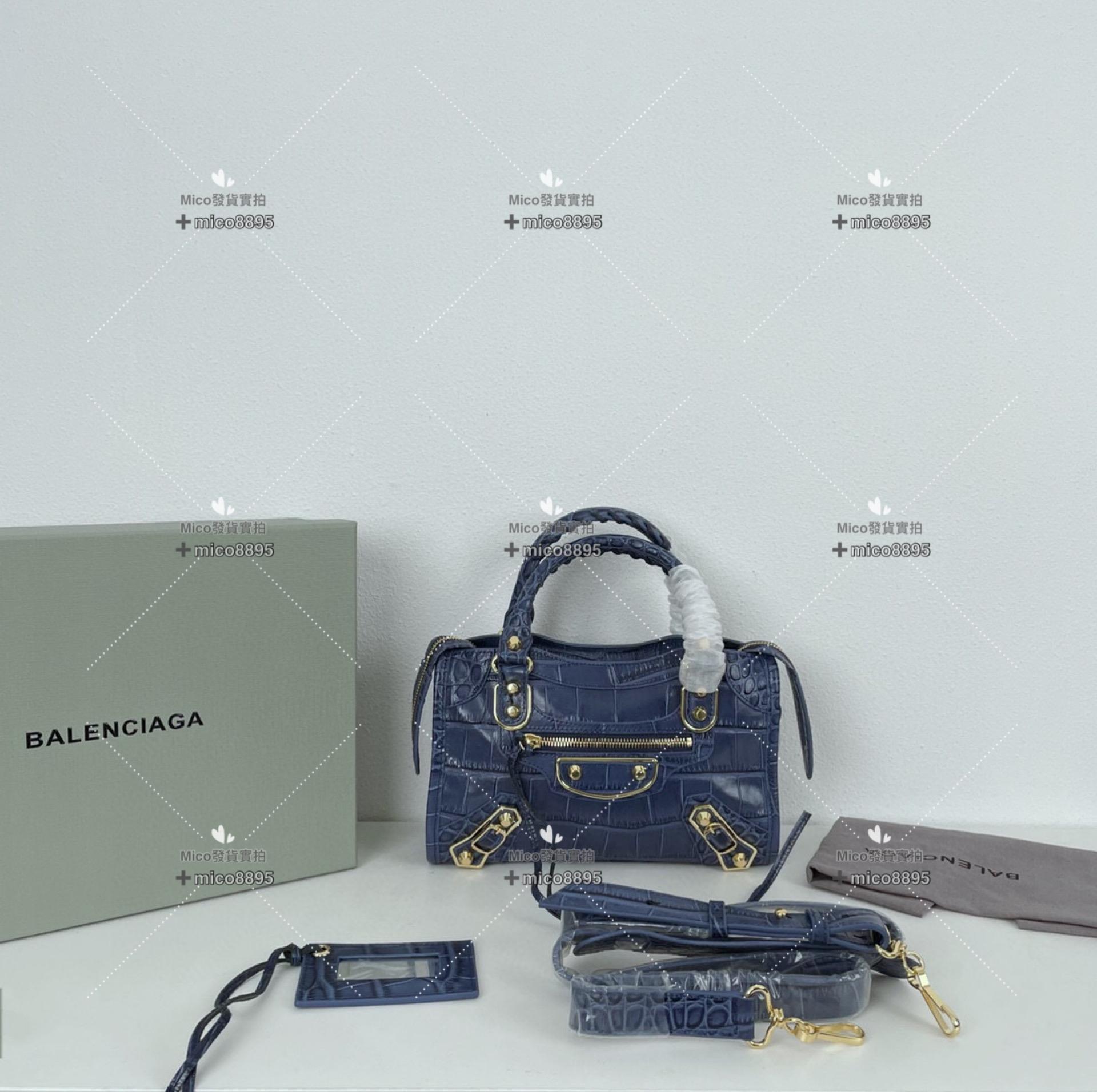 Balenciaga 小牛皮 寶藍色 鱷魚壓紋機車包/金釦/24cm