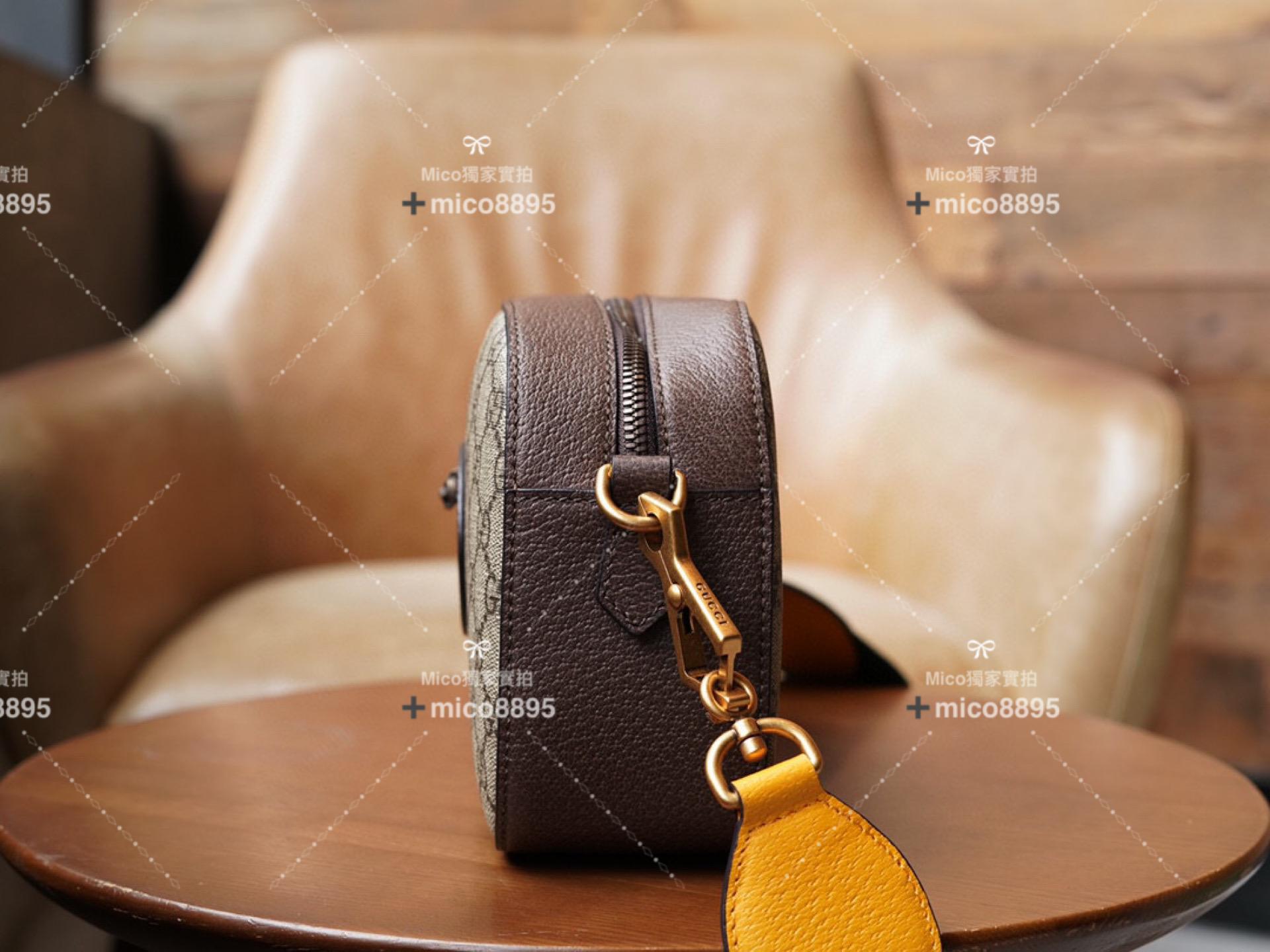 Gucci 𝐍𝐞𝐨 𝐕𝐢𝐧𝐭𝐚𝐠𝐞 𝐆𝐆 𝐒𝐮𝐩𝐫𝐞𝐦𝐞 虎頭相機包 26cm 搭配寬肩帶