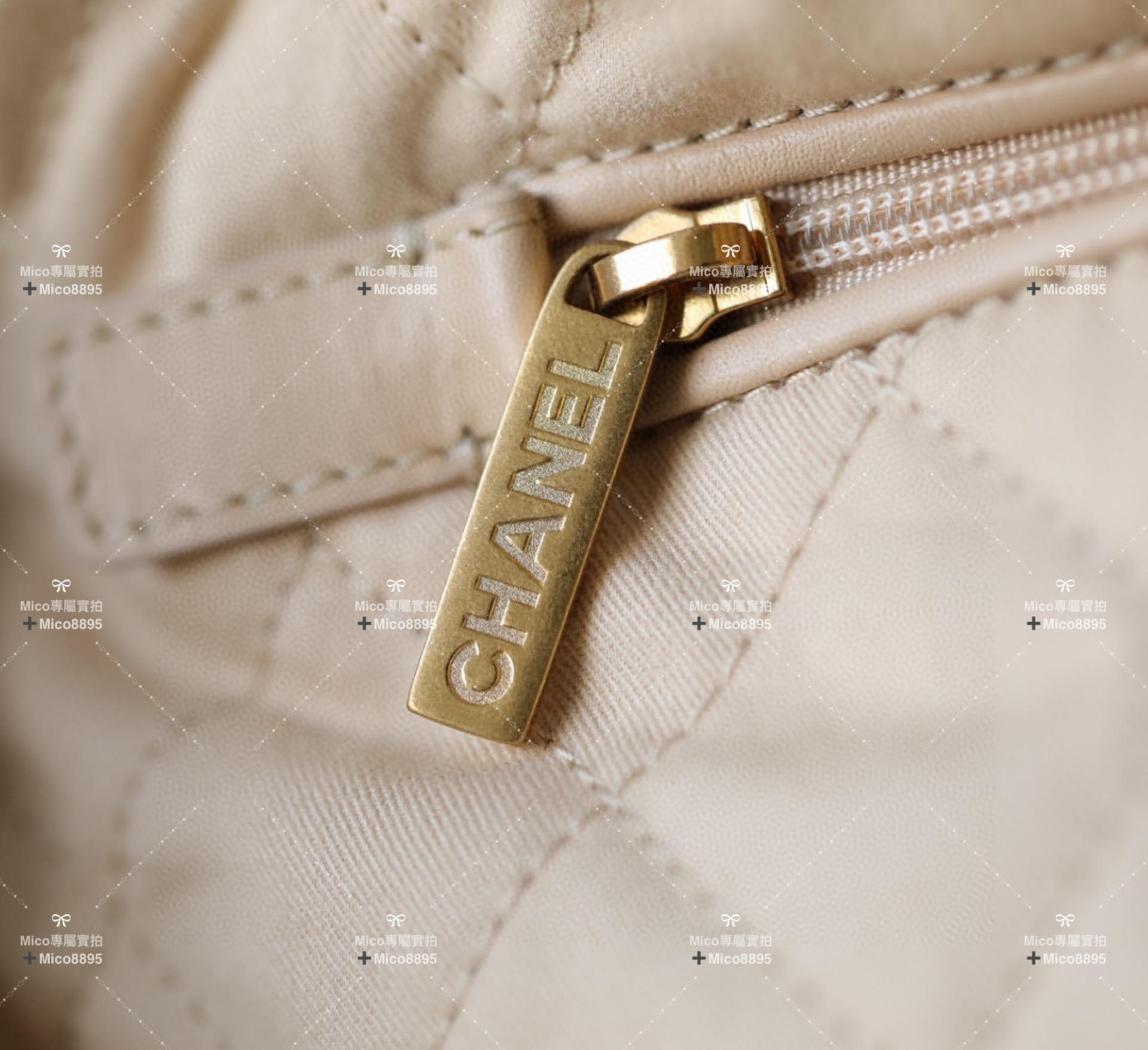 Chanel 22Bag 白底/黑字 牛皮 購物袋/肩背包 中號 尺寸：𝟹𝟿*𝟺𝟸*𝟾 𝚌𝚖