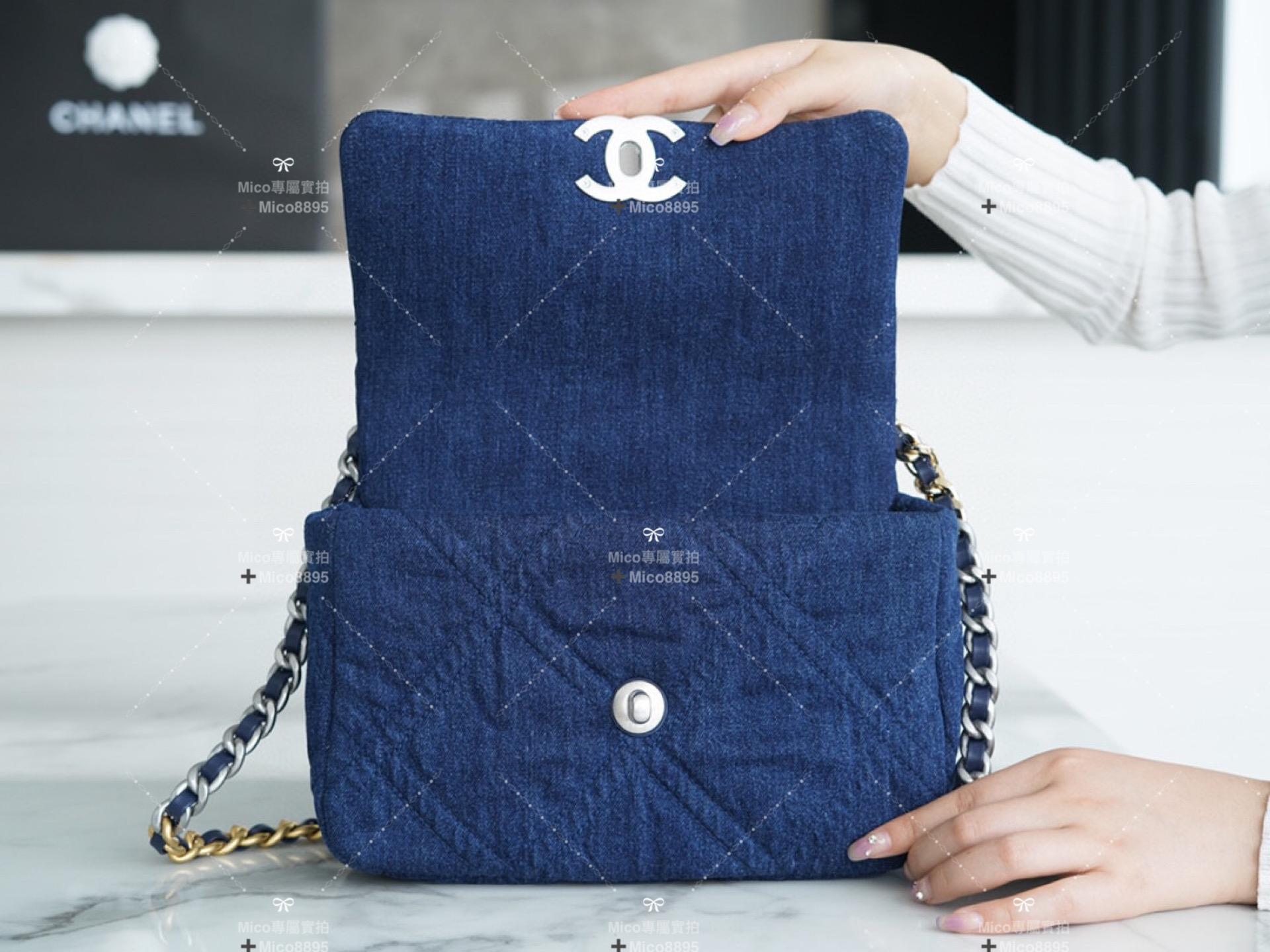 CHANEL 19系列 𝟮𝟮𝗣深色牛仔 小號 銀釦 26cm