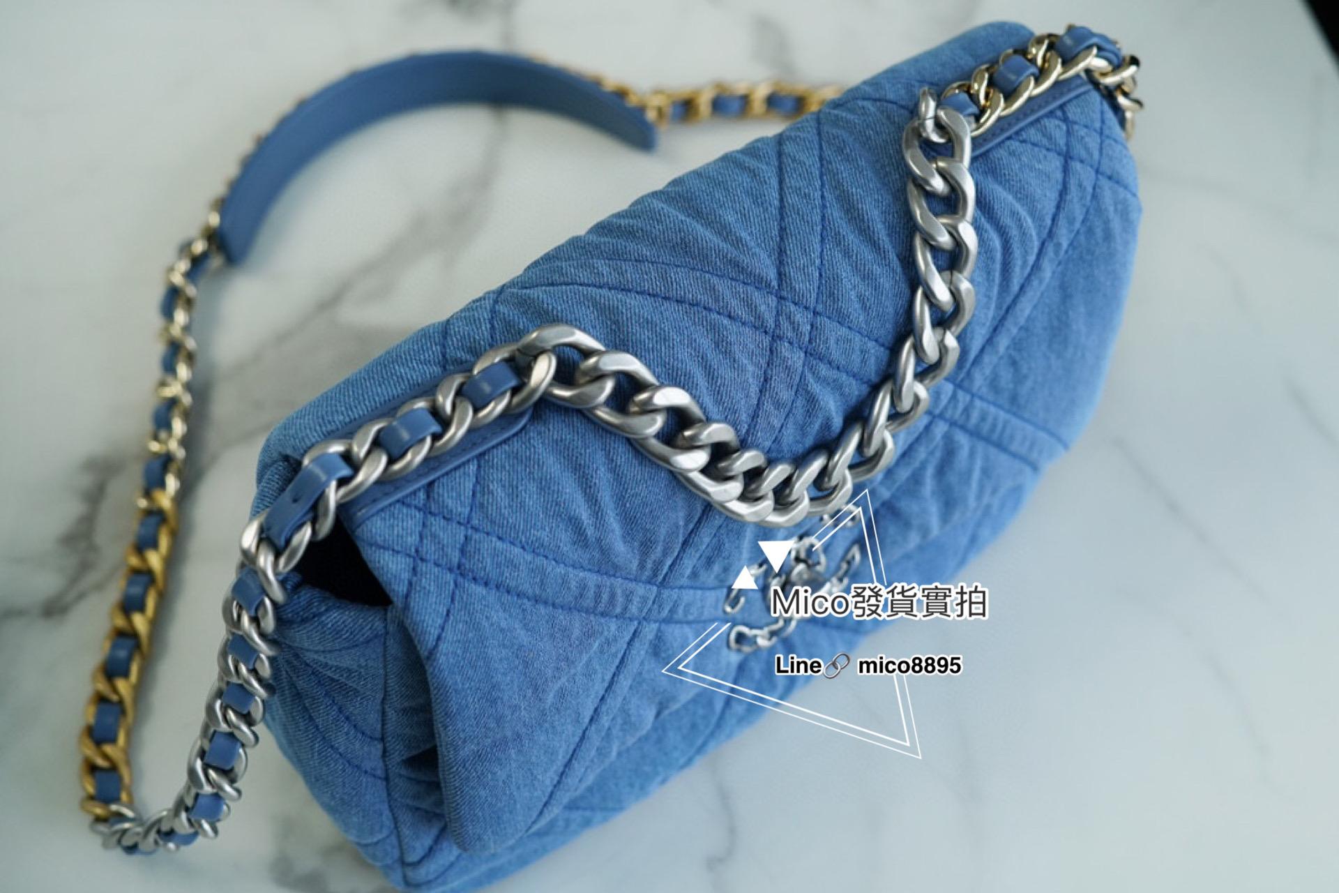 CHANEL 19系列 𝟮𝟮𝗣 淺色牛仔 小號 銀釦 26cm