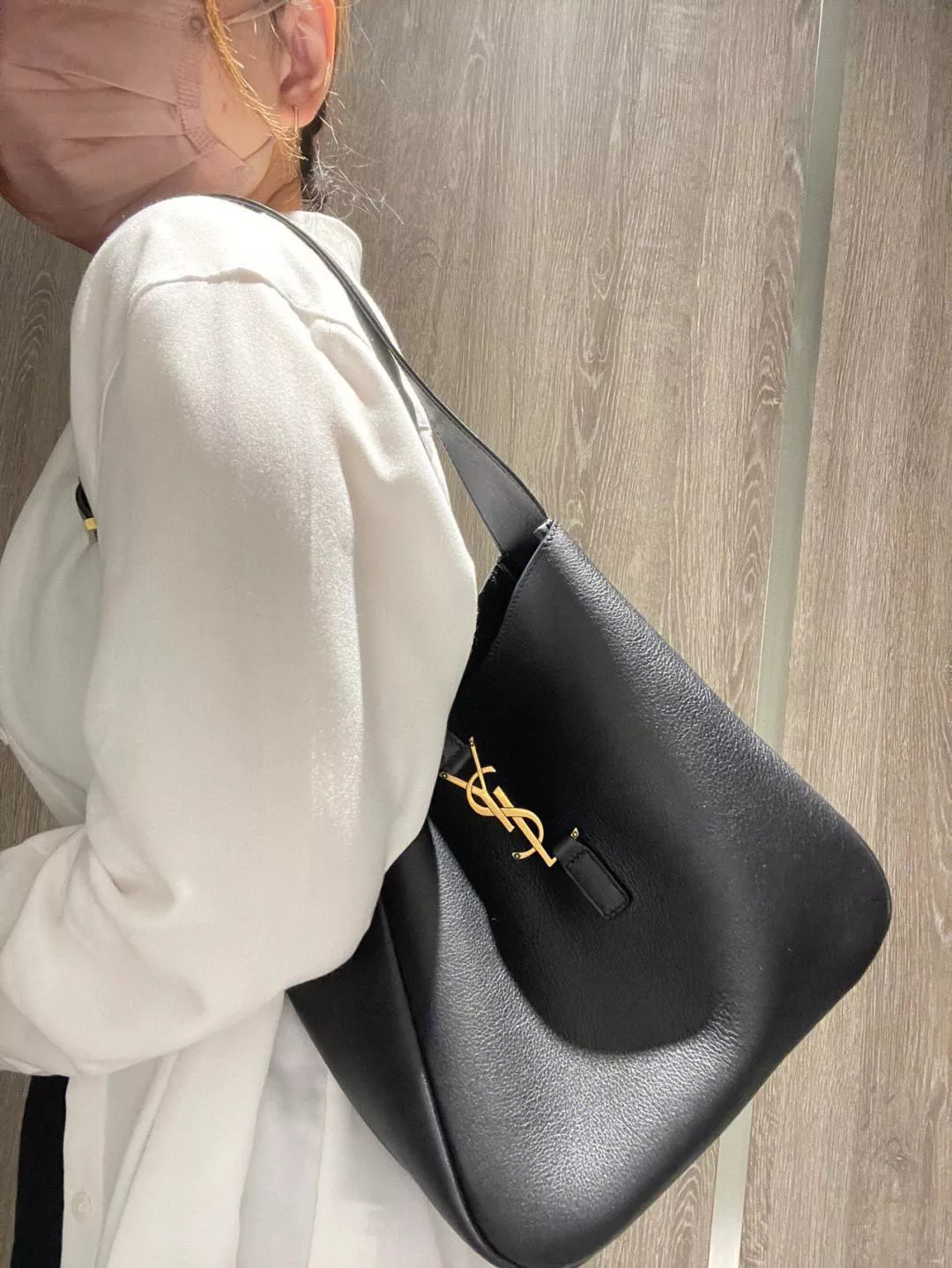 YSL 聖羅蘭 復古牛皮 LE 5A7腋下包 黑色 24cm