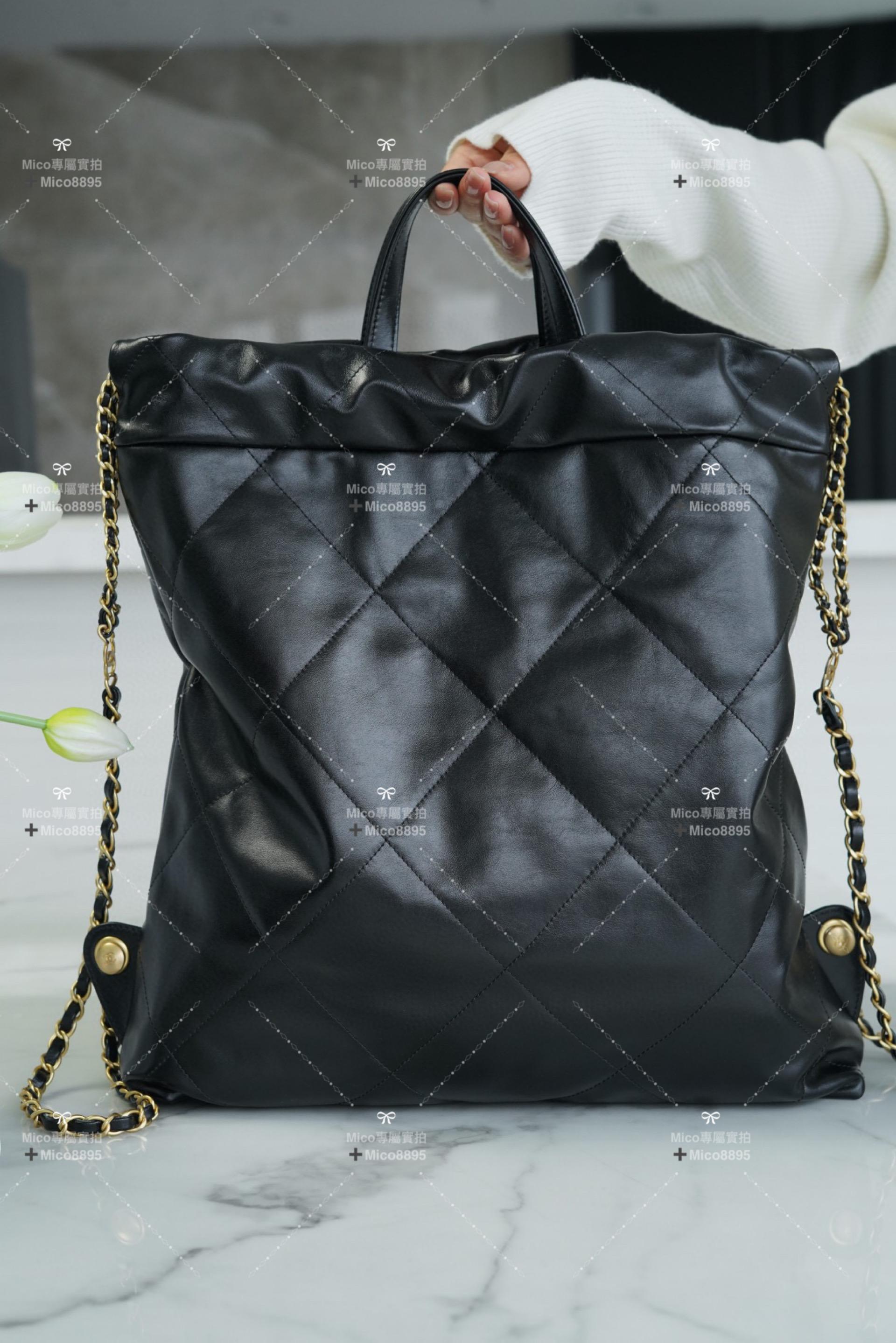 Chanel 𝟐𝟐𝗣春夏新款 𝟐𝟐𝐏 雙肩背包➿ 牛皮金字 尺寸：51*40*9cm