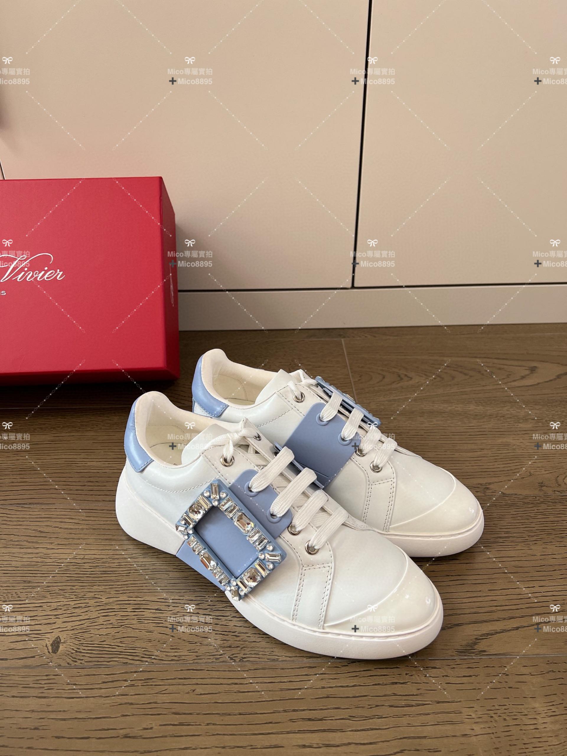 RV 藍x白 Roger vivier 23/年春夏新款鑽扣小白鞋 35-40