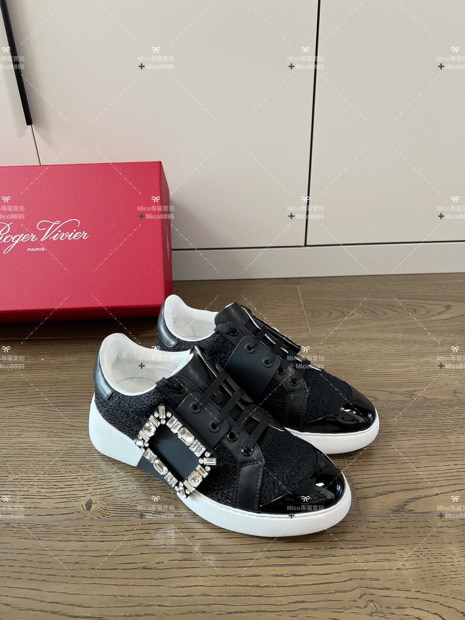 RV Roger vivier 23/年春夏新款鑽扣小白鞋 漆皮黑 35-40