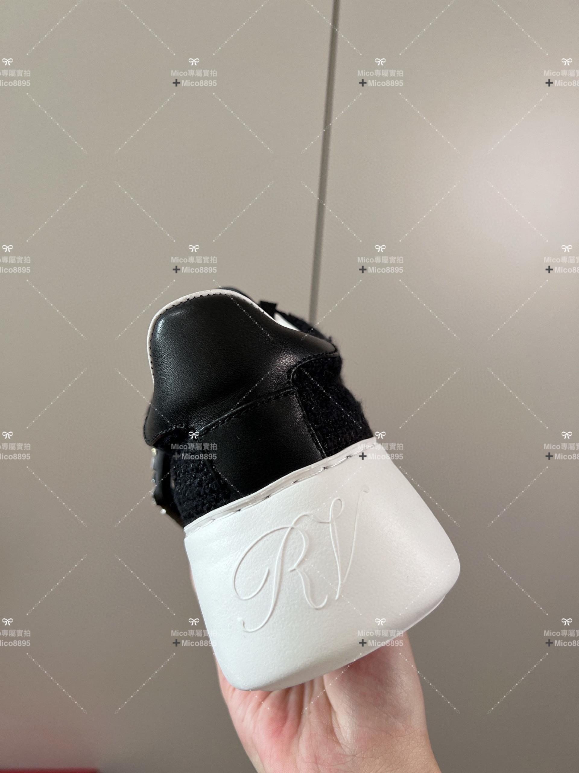 RV Roger vivier 23/年春夏新款鑽扣小白鞋 漆皮黑 35-40