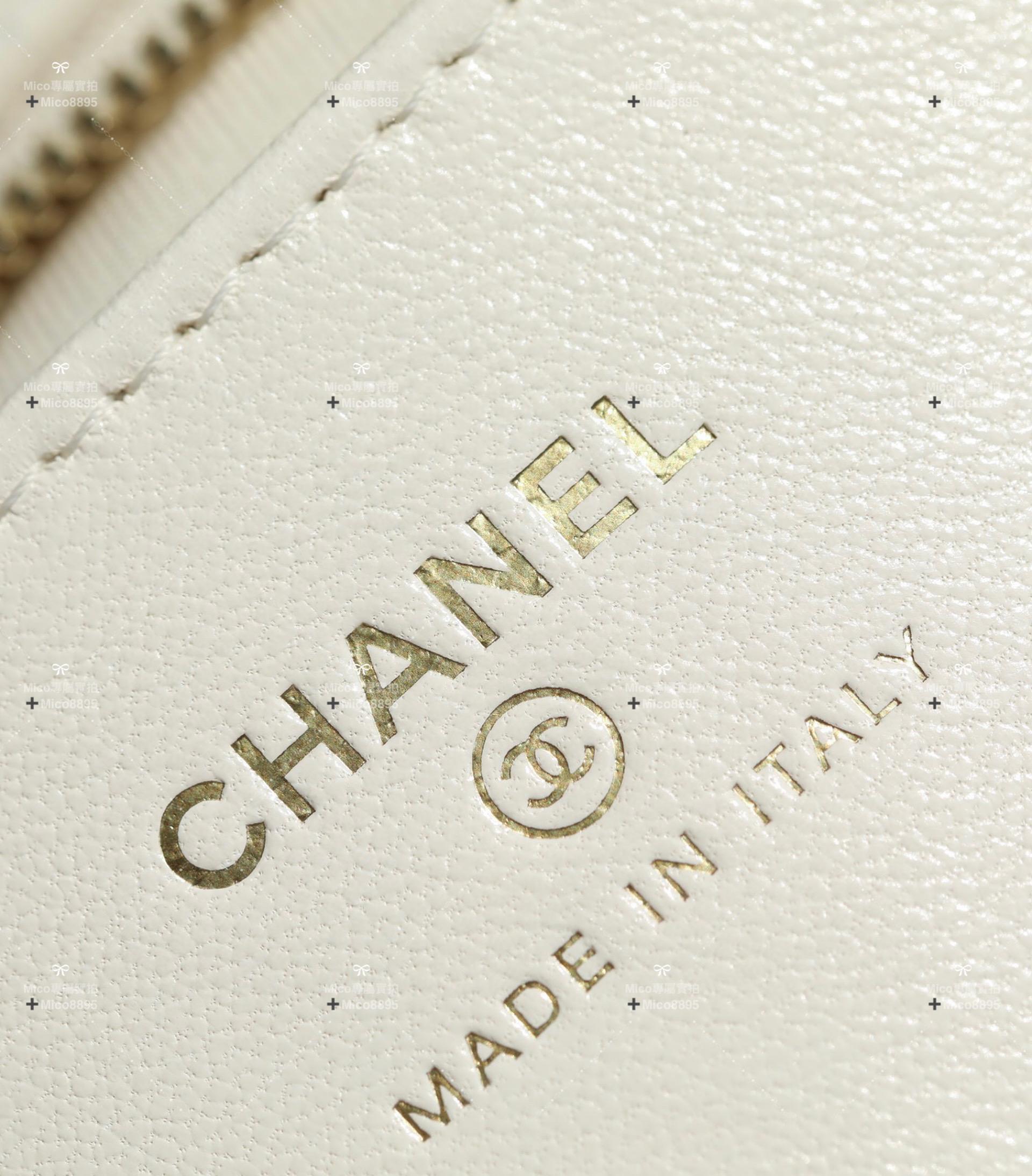 CHANEL 23𝒄早春🌿 𝒑𝒐𝒖𝒄𝒉圓圈鏈條手拿包 白色小羊皮 16cm