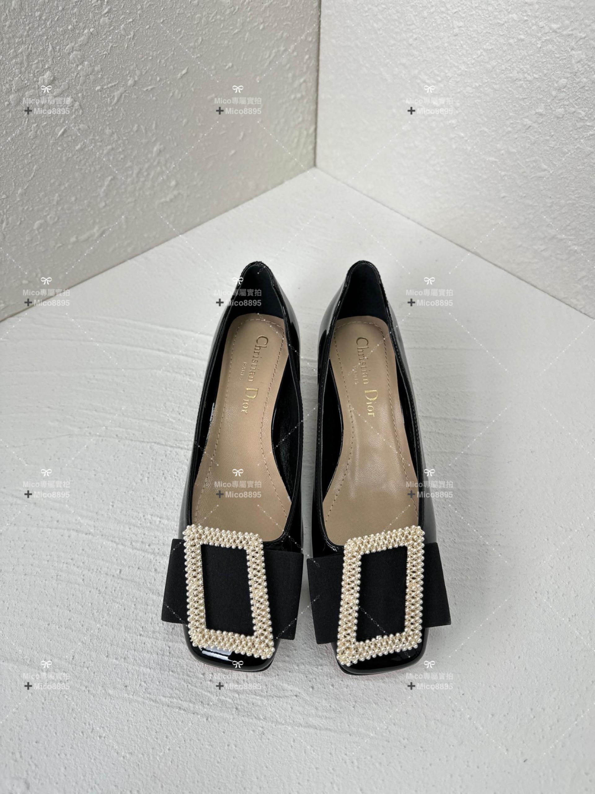 Dior x Roger Vivier 秋冬合作款 瑪麗珍方頭低跟鞋 漆皮黑/珍珠釦 4.5cm 碼35-40