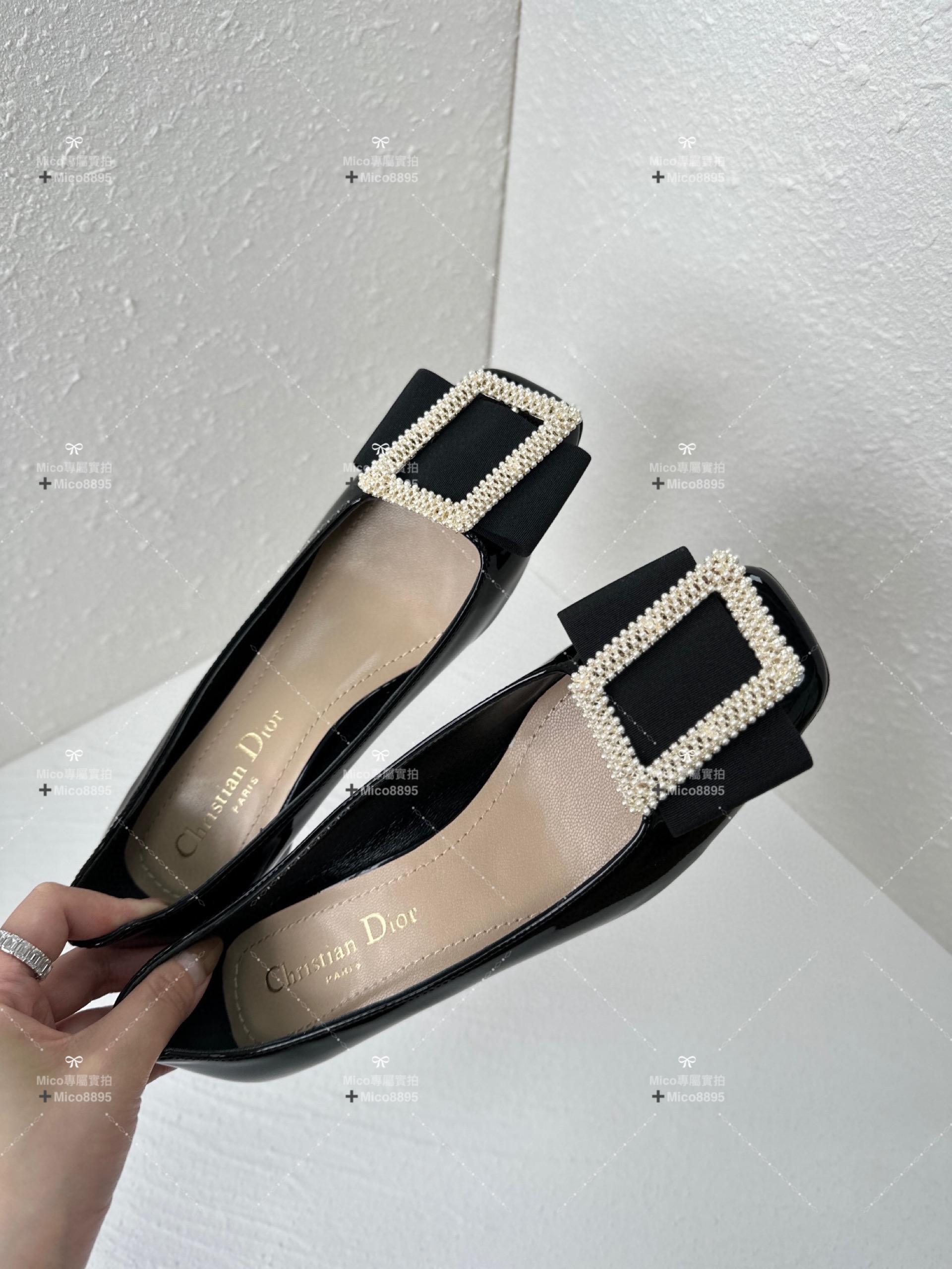 Dior x Roger Vivier 秋冬合作款 瑪麗珍方頭低跟鞋 漆皮黑/珍珠釦 4.5cm 碼35-40