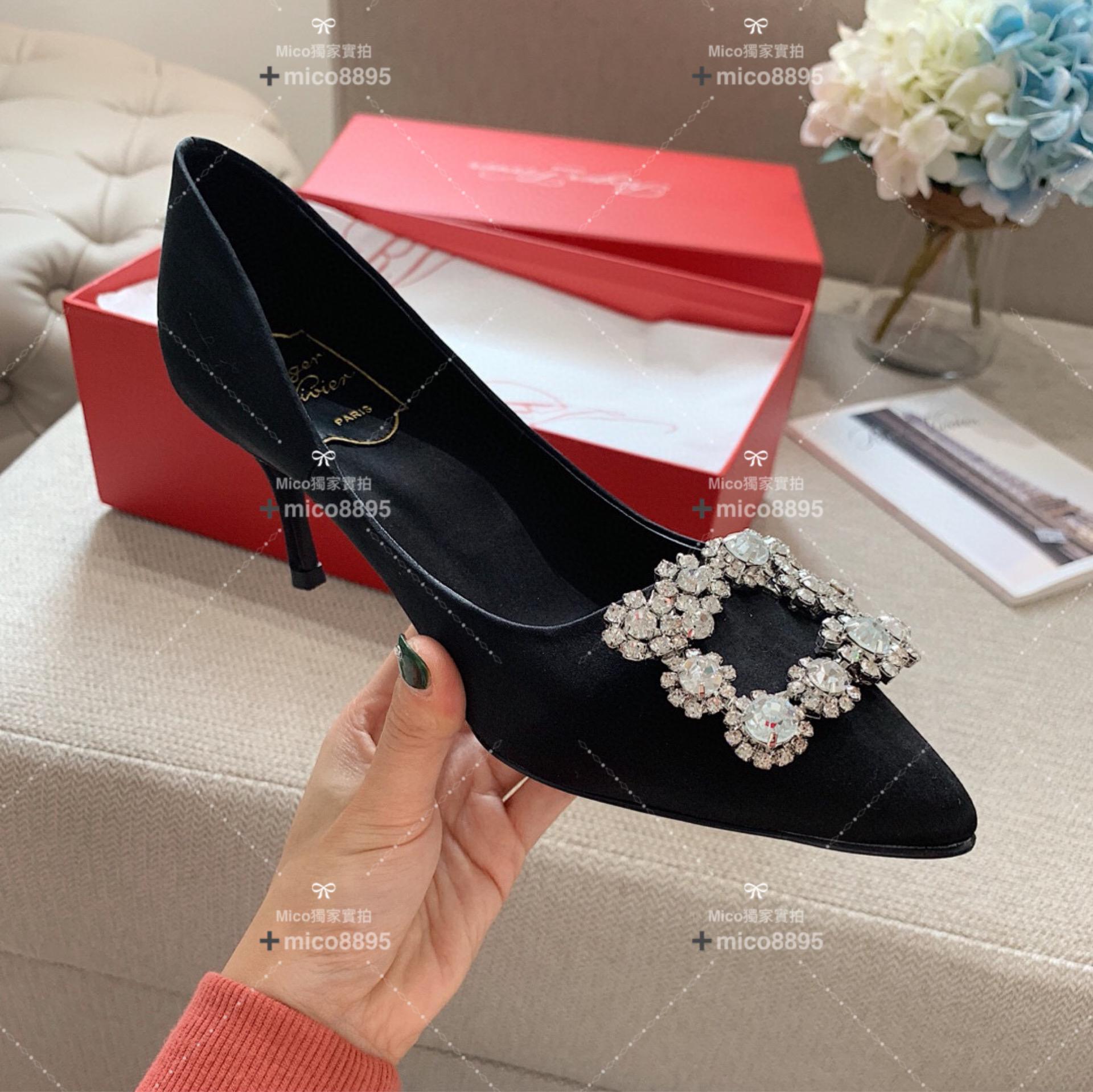 Roger Vivier RV 黑色真絲 經典雪花釦真絲高跟鞋 婚鞋 中跟款6.5cm 35-39 （另有10公分跟高可訂製）