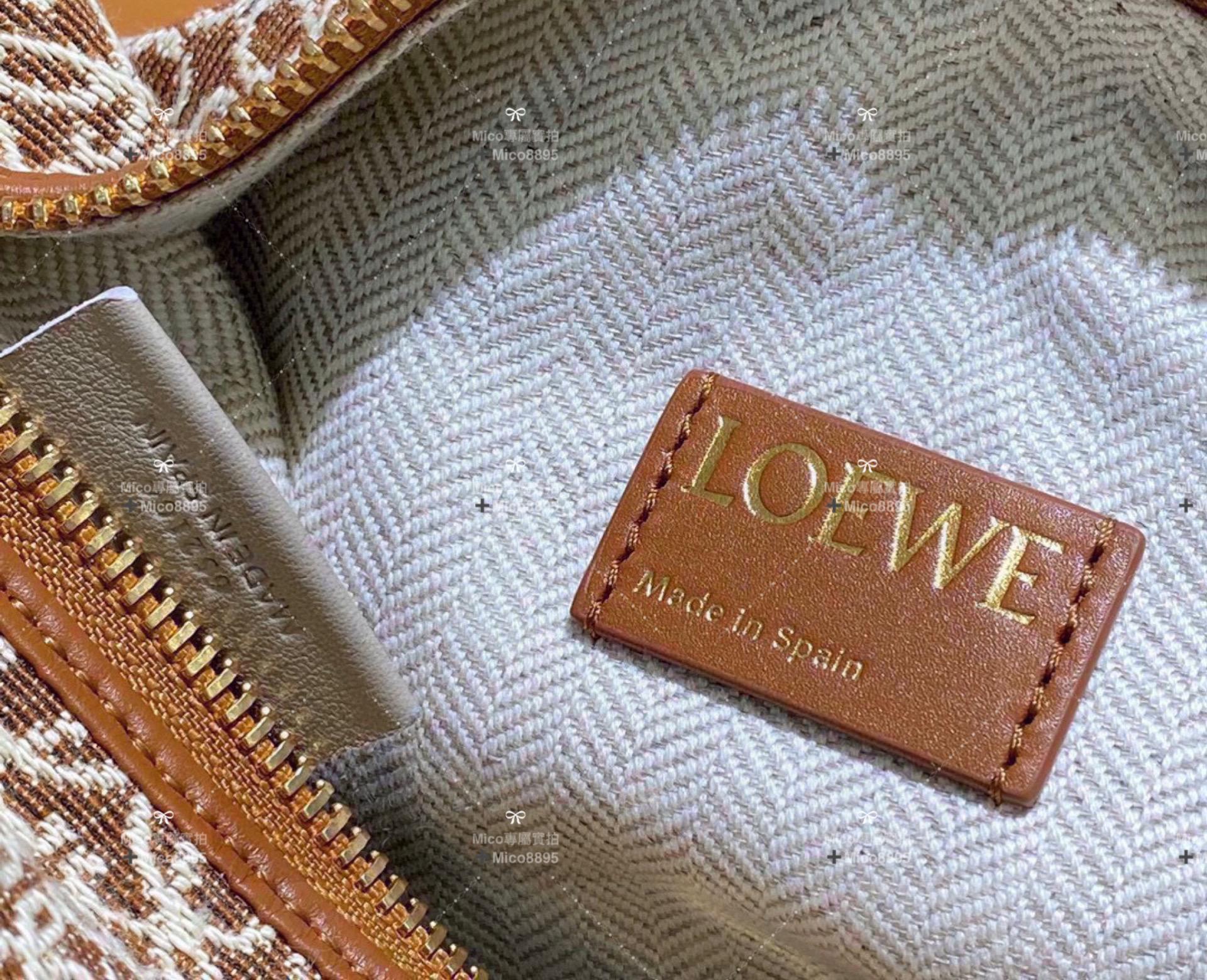 LOEWE 焦糖色 Cubi Anagram 提花小牛皮單肩包/手提包 size：21*17*12.5cm