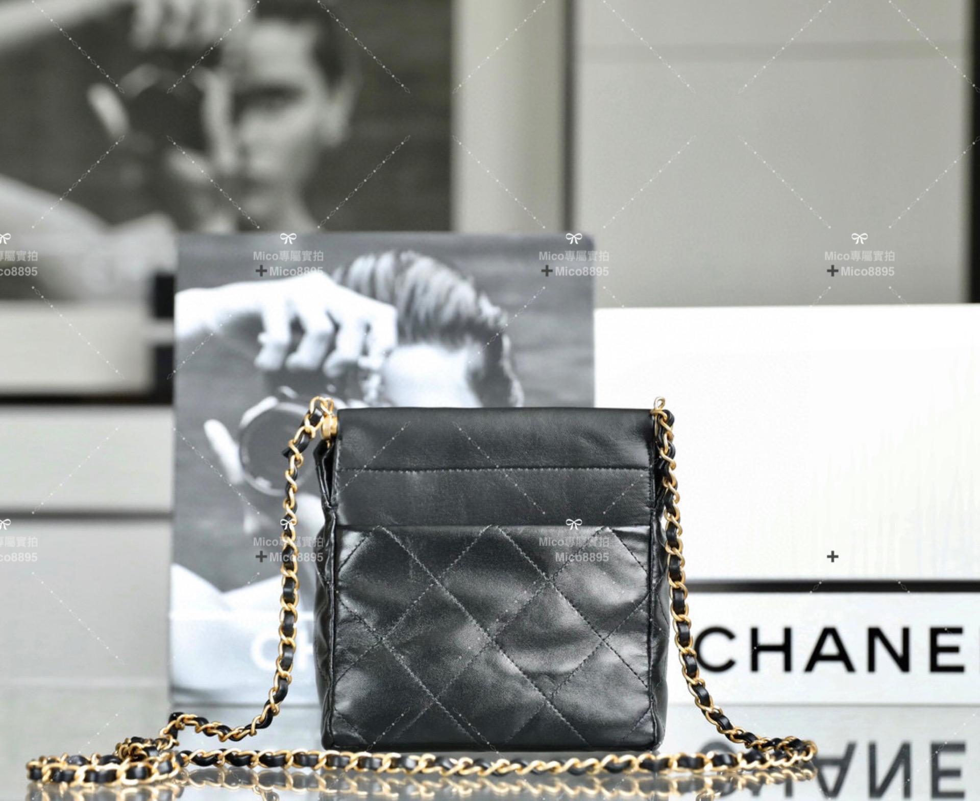 CHANEL 23𝗣小號 寶石吊墜鏈條水桶 小羊皮 𝗆𝗂𝗇𝗂 𝖻𝖺𝗀 黑色