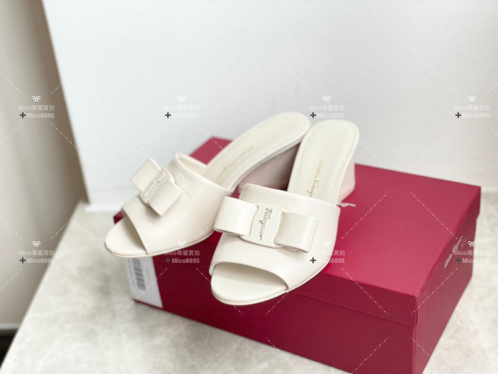 Salvatore Ferragamo Viva系列 粗跟露趾拖鞋/涼鞋 5.5cm 34-40