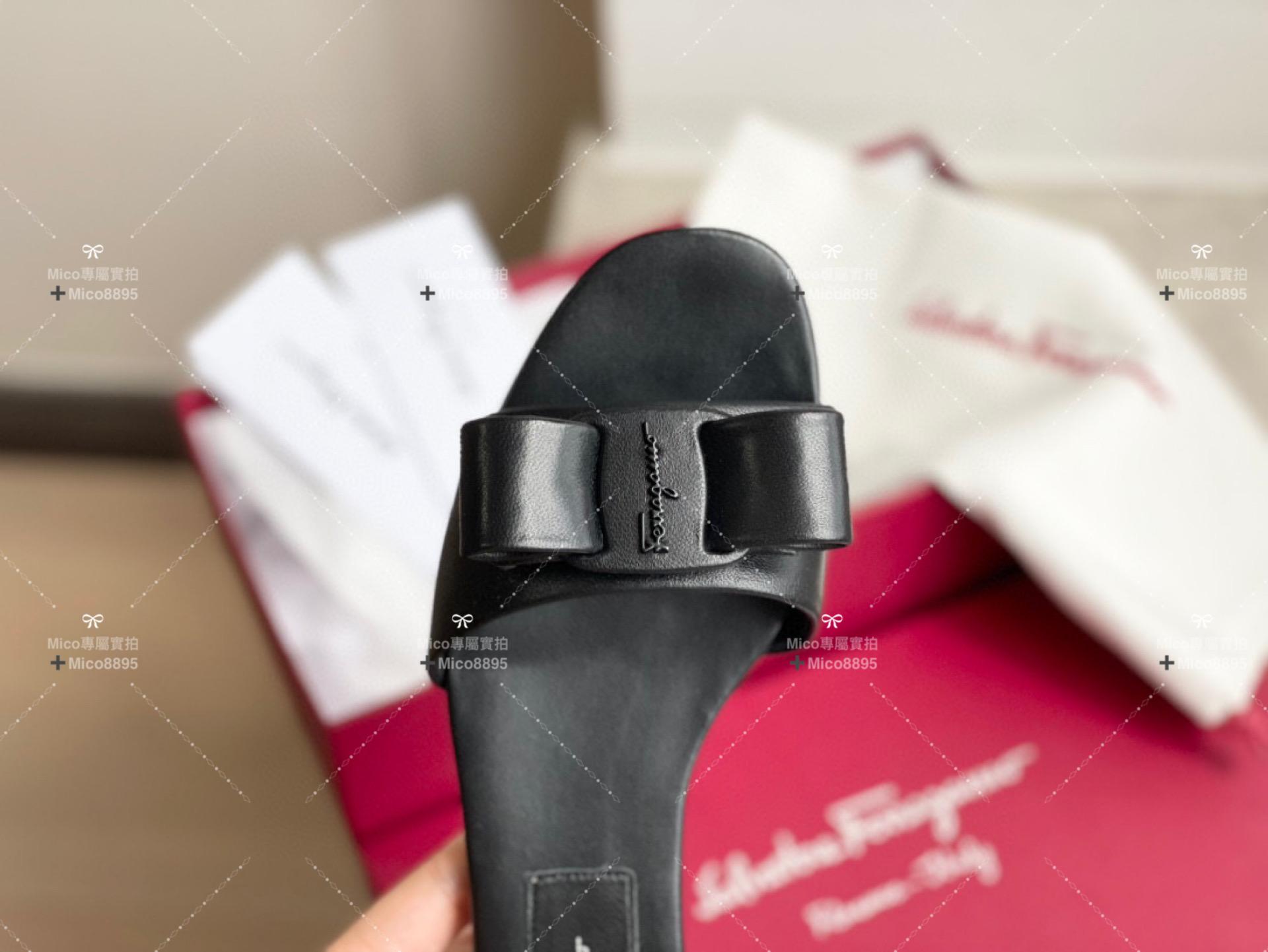 Salvatore Ferragamo 蝴蝶結 羊皮黑色 平底拖鞋 34-40