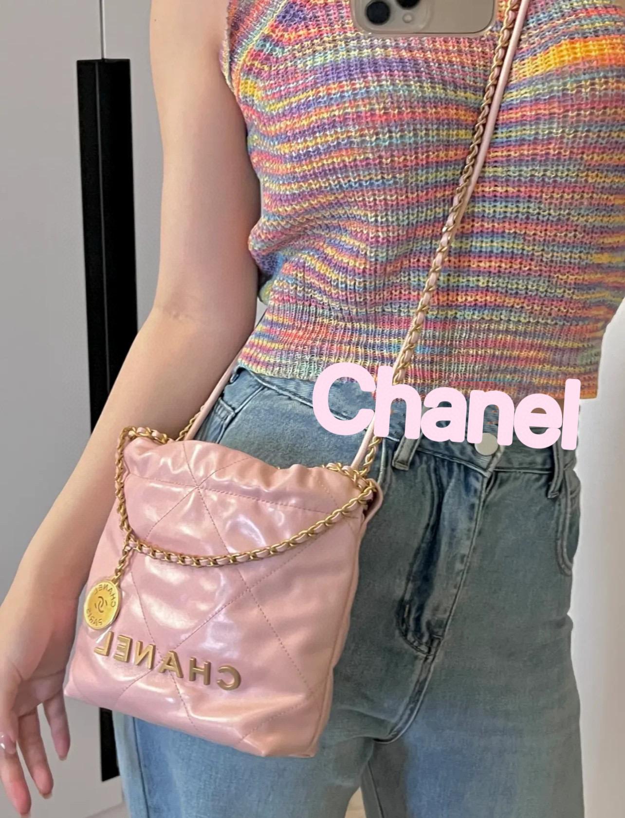 CHANEL 𝖬𝗂𝗇𝗂 𝟤𝟤𝖡𝖺𝗀 淡粉色🌸 牛皮 斜跨包 限量顏色 櫻花粉