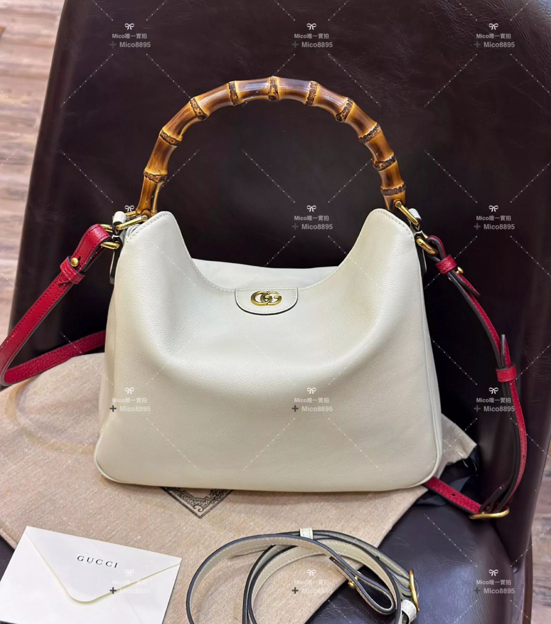 Gucci Diana 中型肩背包/手提包 黛安娜竹節包 尺寸：30*23*6.5cm