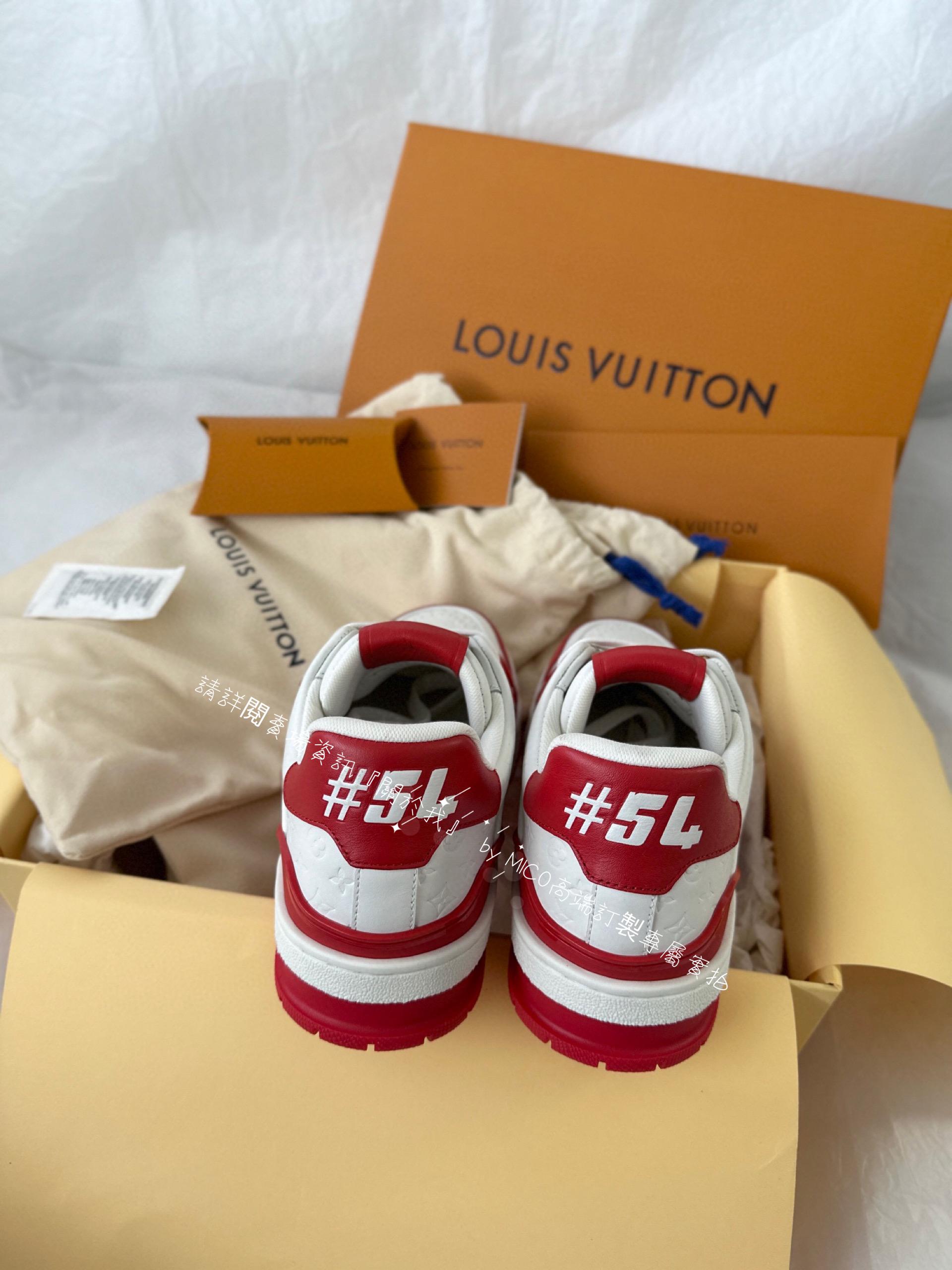 LV 皮革紅壓紋老花 traine系列休閒運動鞋 size 女35-41  男38-45