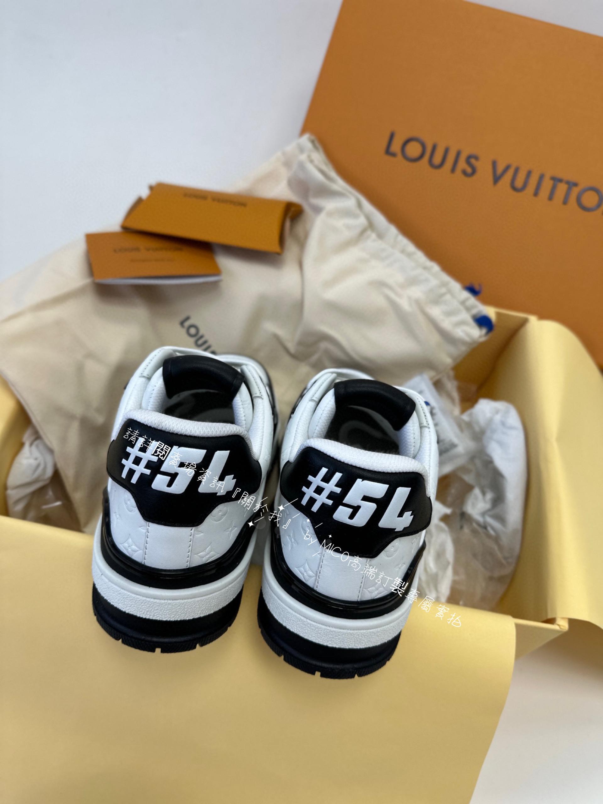 LV 皮革黑壓紋老花 traine系列休閒運動鞋 size 女35-41  男38-45