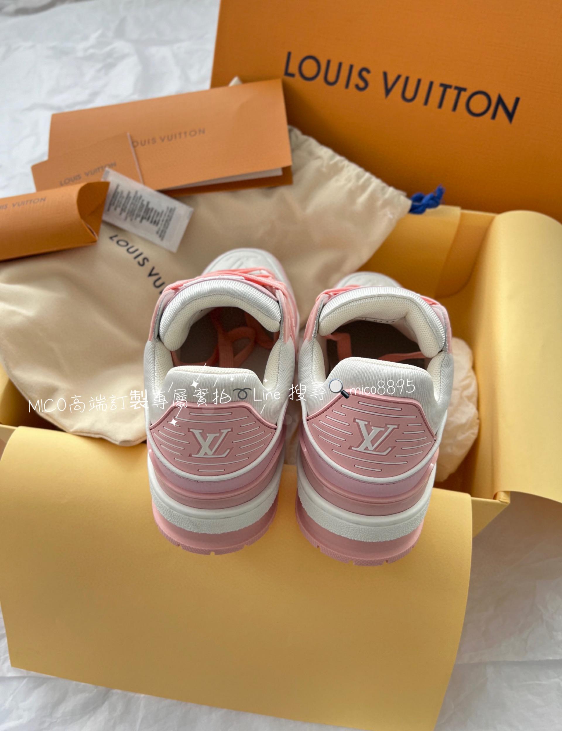 LV 櫻花粉 traine系列休閒運動鞋 size 女35-41  男38-45