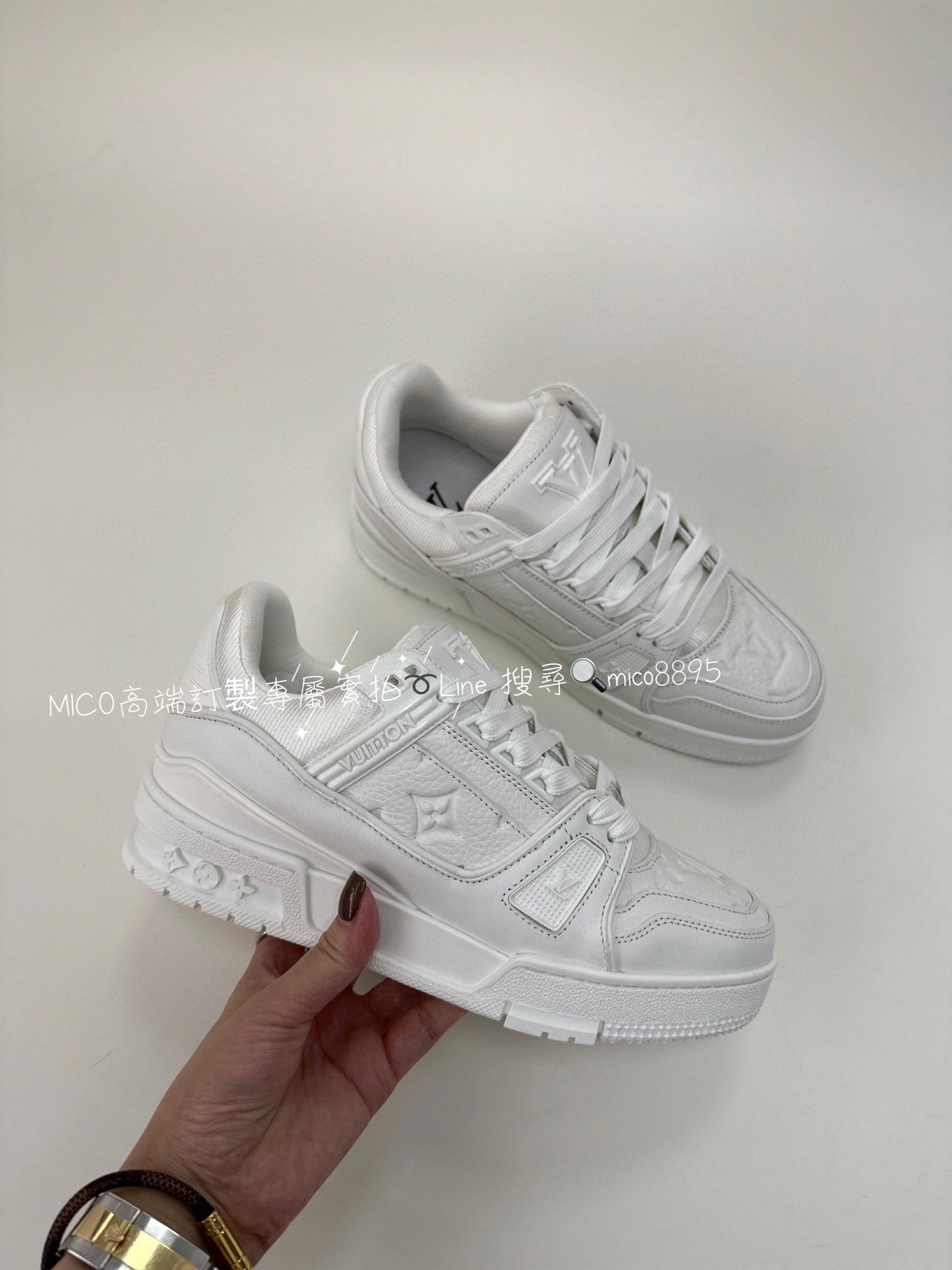 LV 皮革壓紋全白小白鞋 traine系列休閒運動鞋 size 女35-41  男38-45