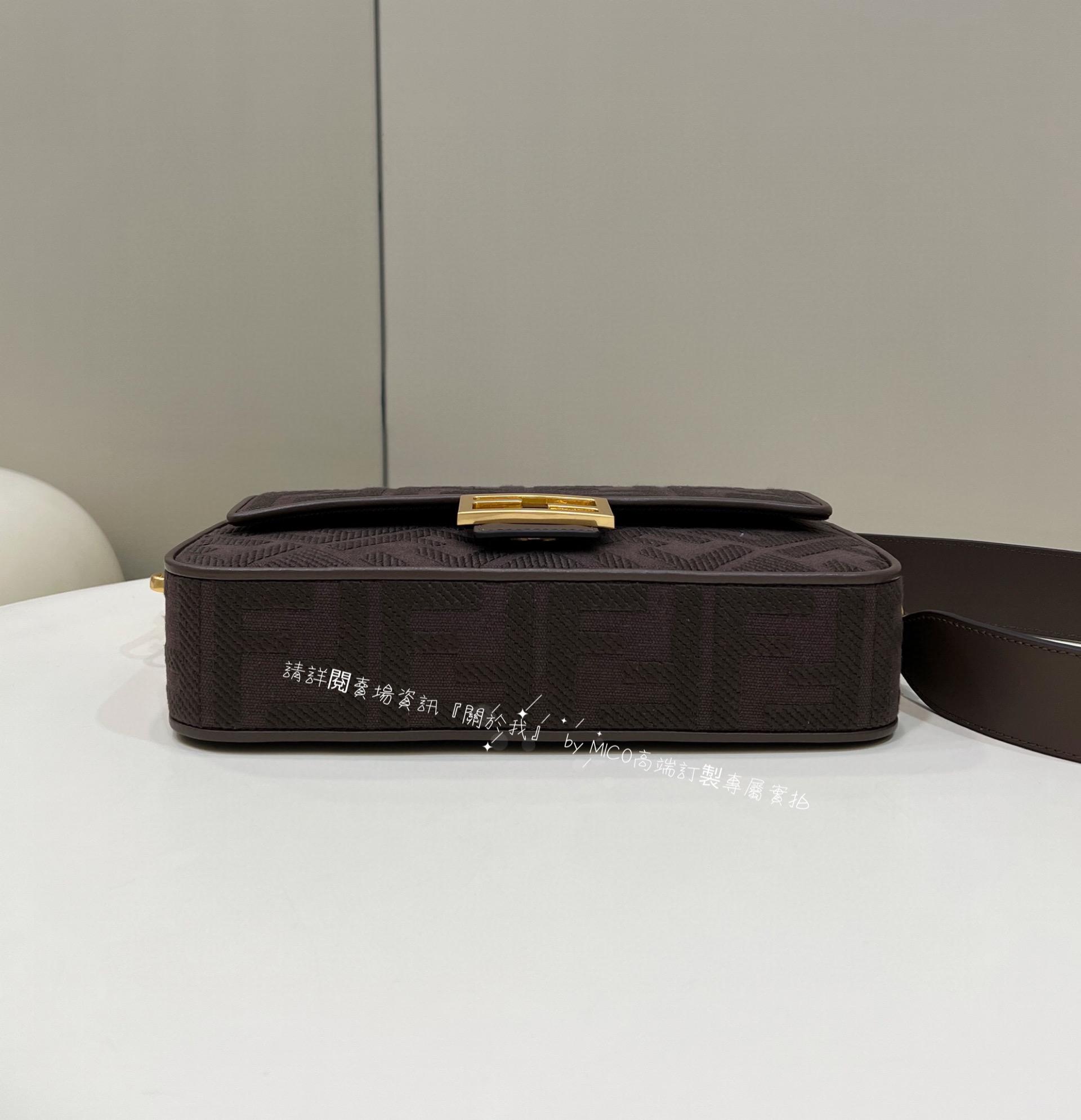 FENDI 經典 Baguette 法棍包 立體刺繡 深咖啡色 27cm