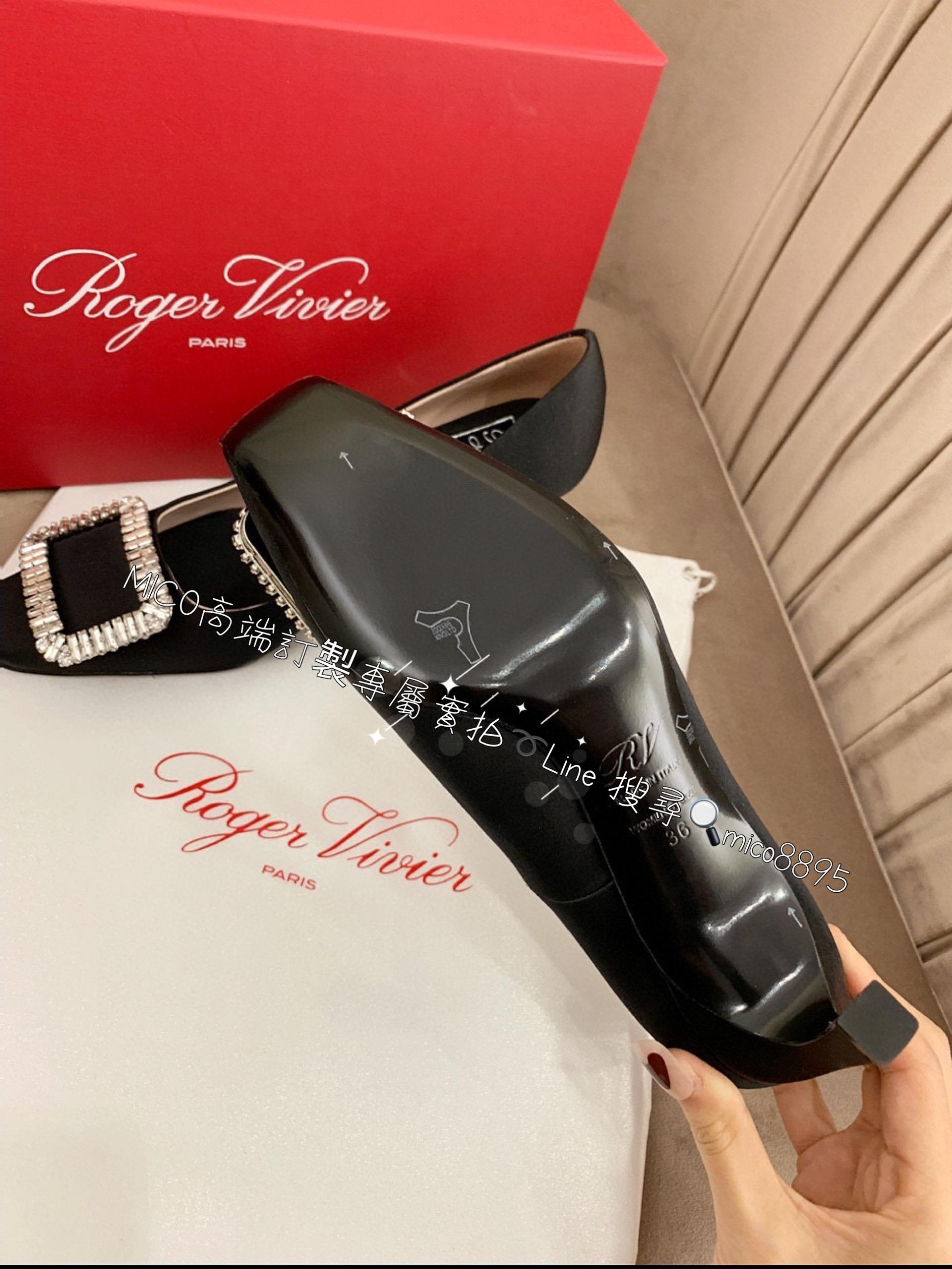 Roger Vivier 『RV』真絲款 黑色 Trompette Crystal 水鑽方釦高跟鞋 跟高7cm/碼數35-39（34.40可定制不退換）