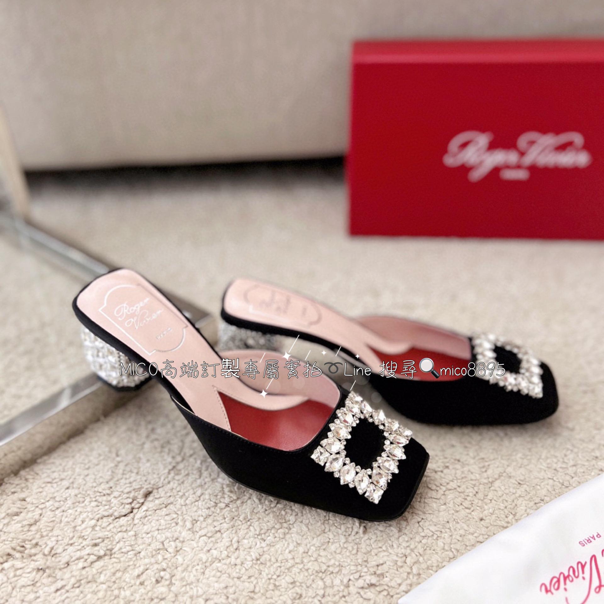 Roger Vivier 黑色真絲 Jewel Heel 珠寶鞋跟/寶石跟 方頭高跟鞋/粗跟/拖鞋/ 跟高5.5cm 碼數：35-39