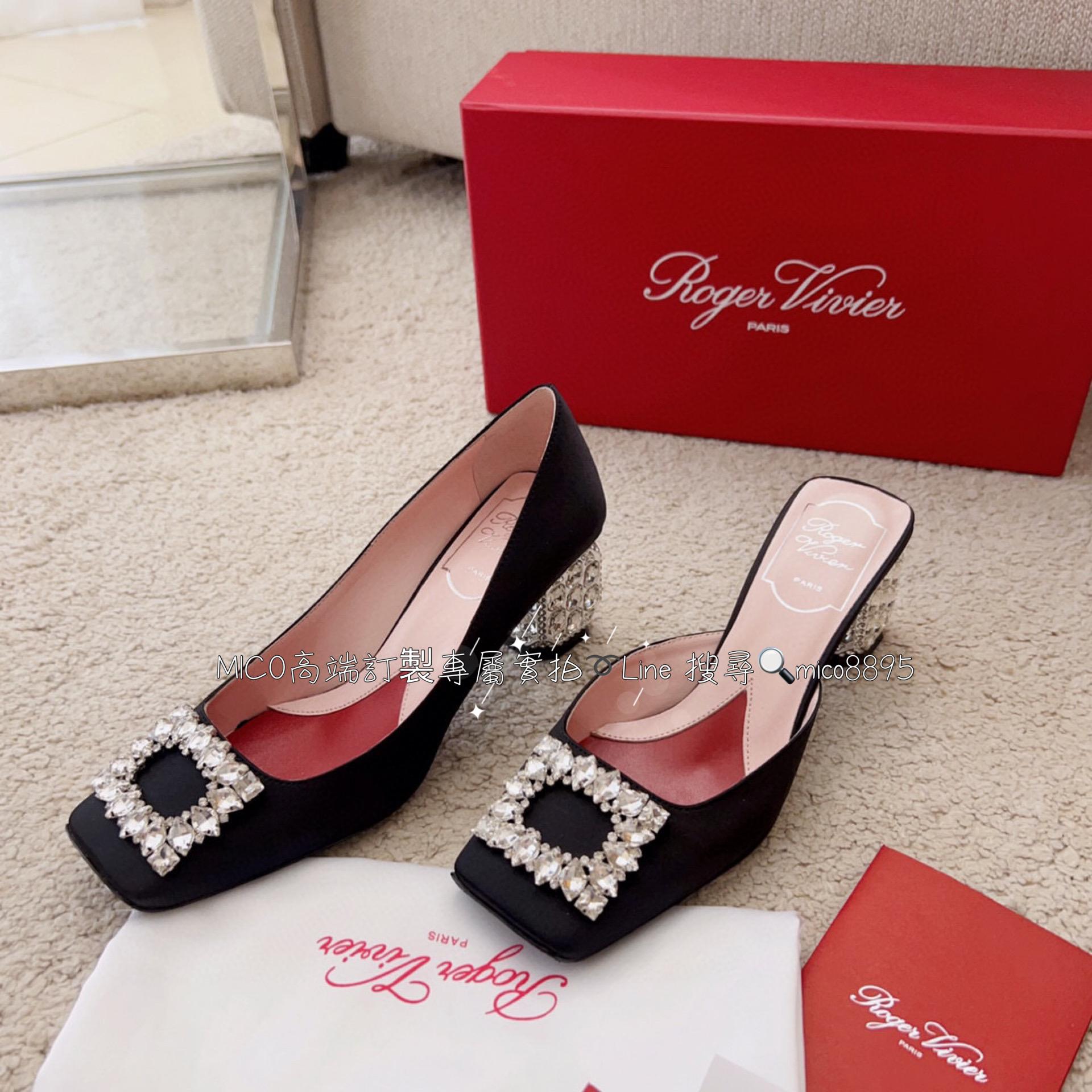 Roger Vivier 黑色真絲 Jewel Heel 珠寶鞋跟/寶石跟 方頭高跟鞋/粗跟/拖鞋/ 跟高5.5cm 碼數：35-39