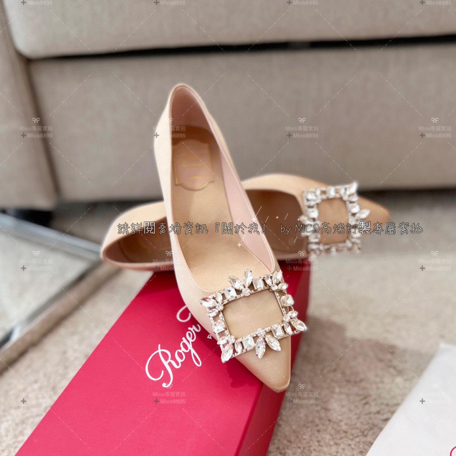 Roger Vivier 香檳金色真絲 凡爾賽鑽釦小方跟高跟鞋 RV 復古粗跟高跟鞋 4.5cm 35-39