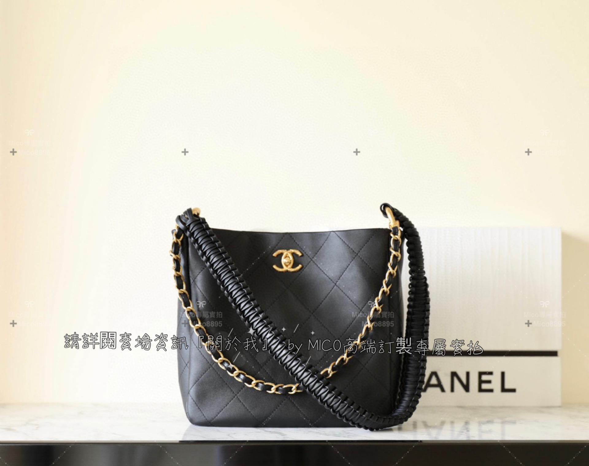 Chanel 23A手工坊系列 黑色/牛皮 𝖧𝗈𝖻𝗈 𝖧𝖺𝗇𝖽𝖻𝖺𝗇𝗀嬉皮包 尺寸：𝟤𝟨*𝟤𝟧*𝟩.𝟧 𝖼𝗆