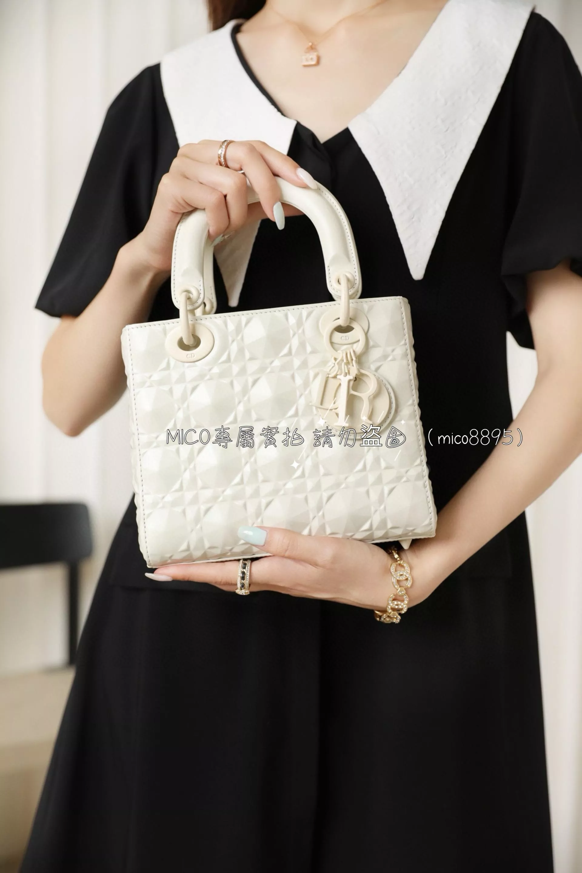 Dior 鑽石藤格紋 四格黛妃包 奶白色 LadyDior 20cm