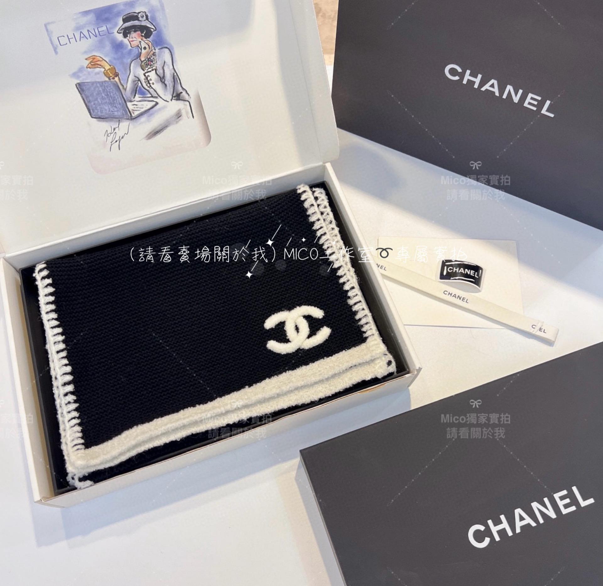 Chanel 高訂版 23A款 羊絨黑色拼白色鎖邊圍巾 Size ：200✖️30cm