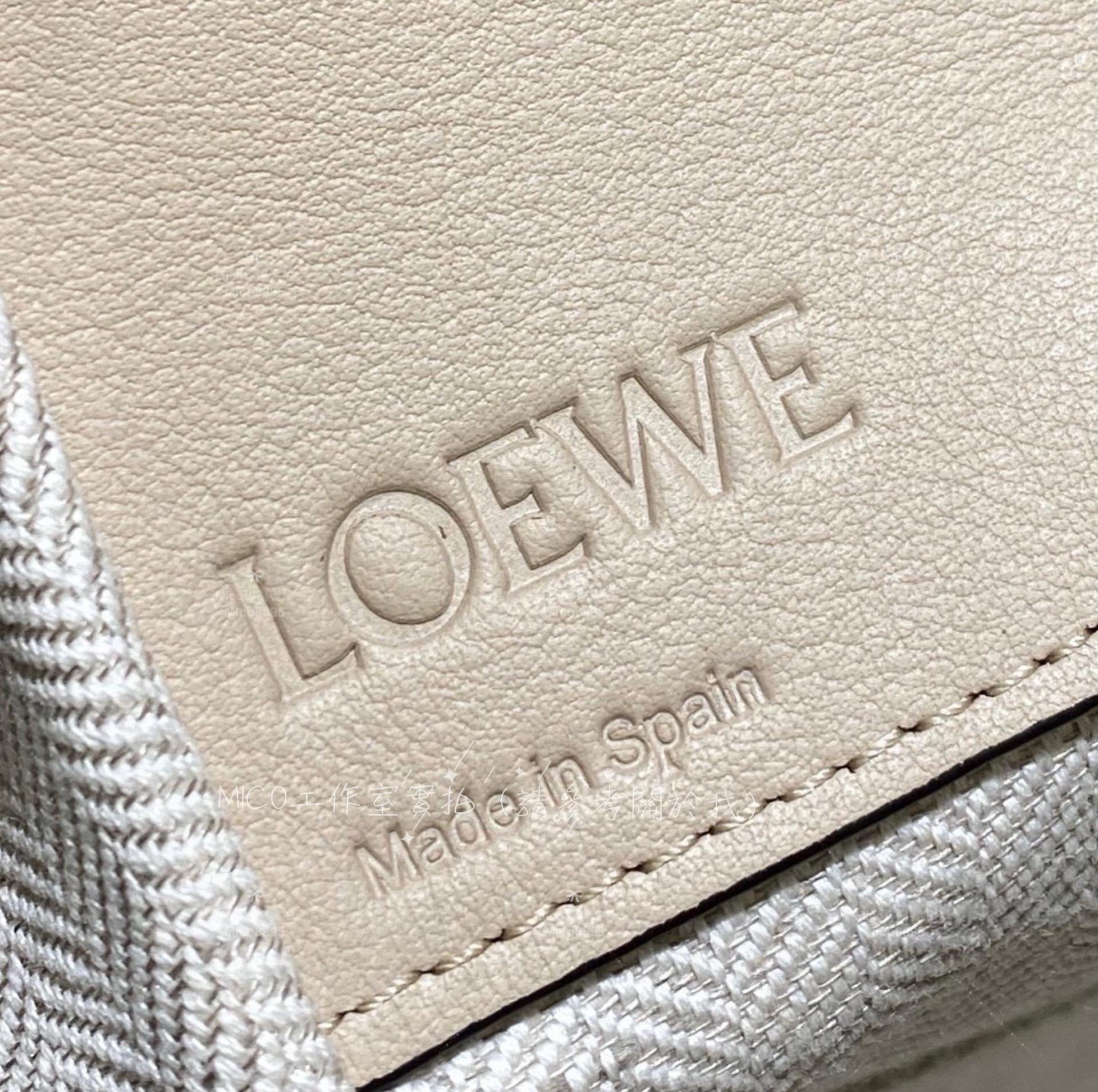 Loewe 沙色平紋 Hammock bag 吊床包 可斜跨/肩背/手提 小號 29cm