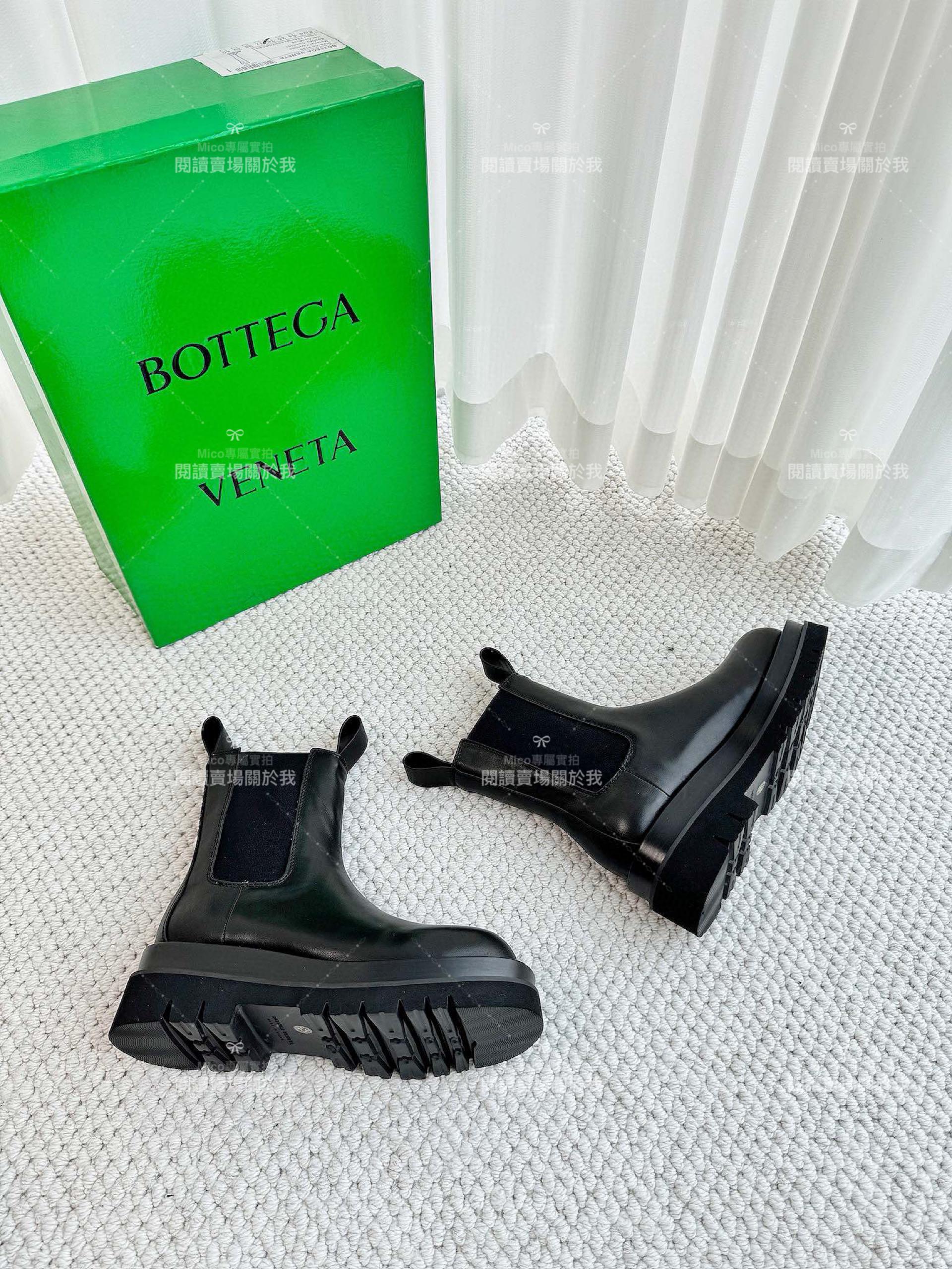 Bottega Venetian 經典系列 圓頭粗跟短靴  35-40