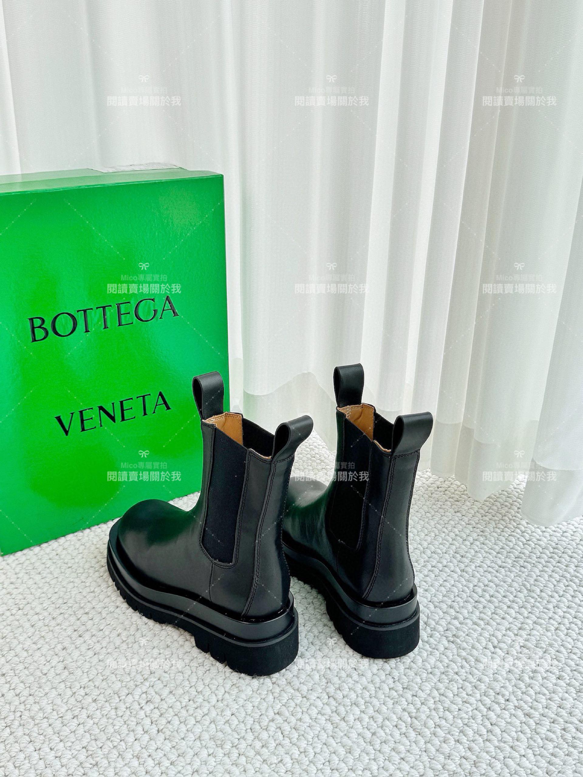 Bottega Venetian 經典系列 圓頭粗跟短靴  35-40