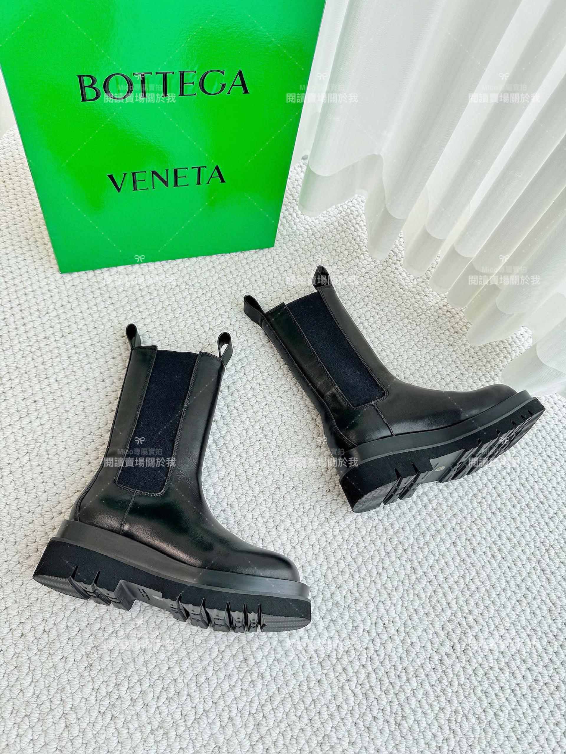 Bottega Venetian 經典系列 圓頭粗跟短靴  35-40