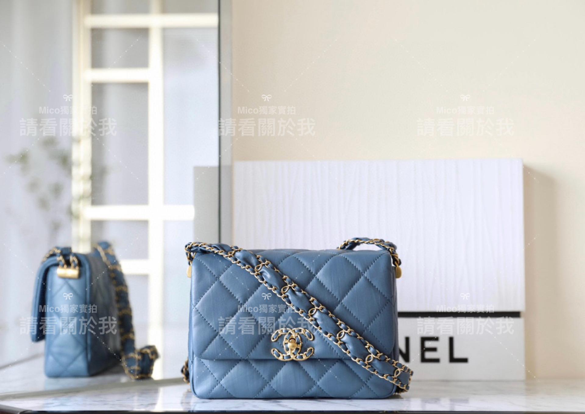 Mico高訂｜CHANEL 𝟤𝟥/𝟤𝟦秋冬限定 牛仔藍 19Bag系列 豆腐口蓋包 小牛皮 鏈條豆腐包 20*15cm