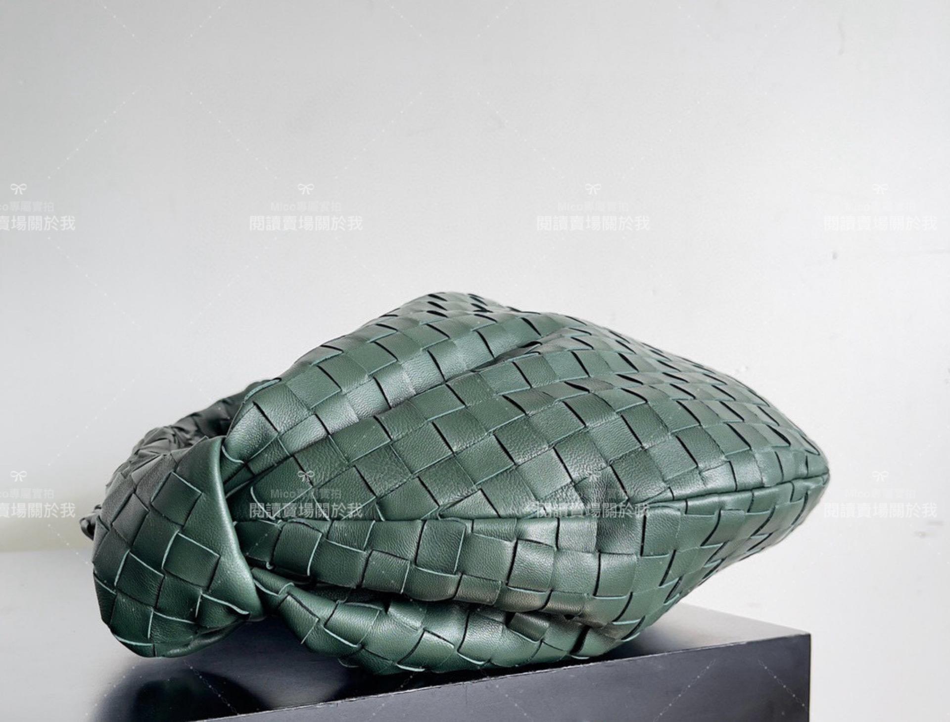 BV 大號Jodie編織包 水餃包 小羊皮/軍綠色 編織包 打結包 45cm