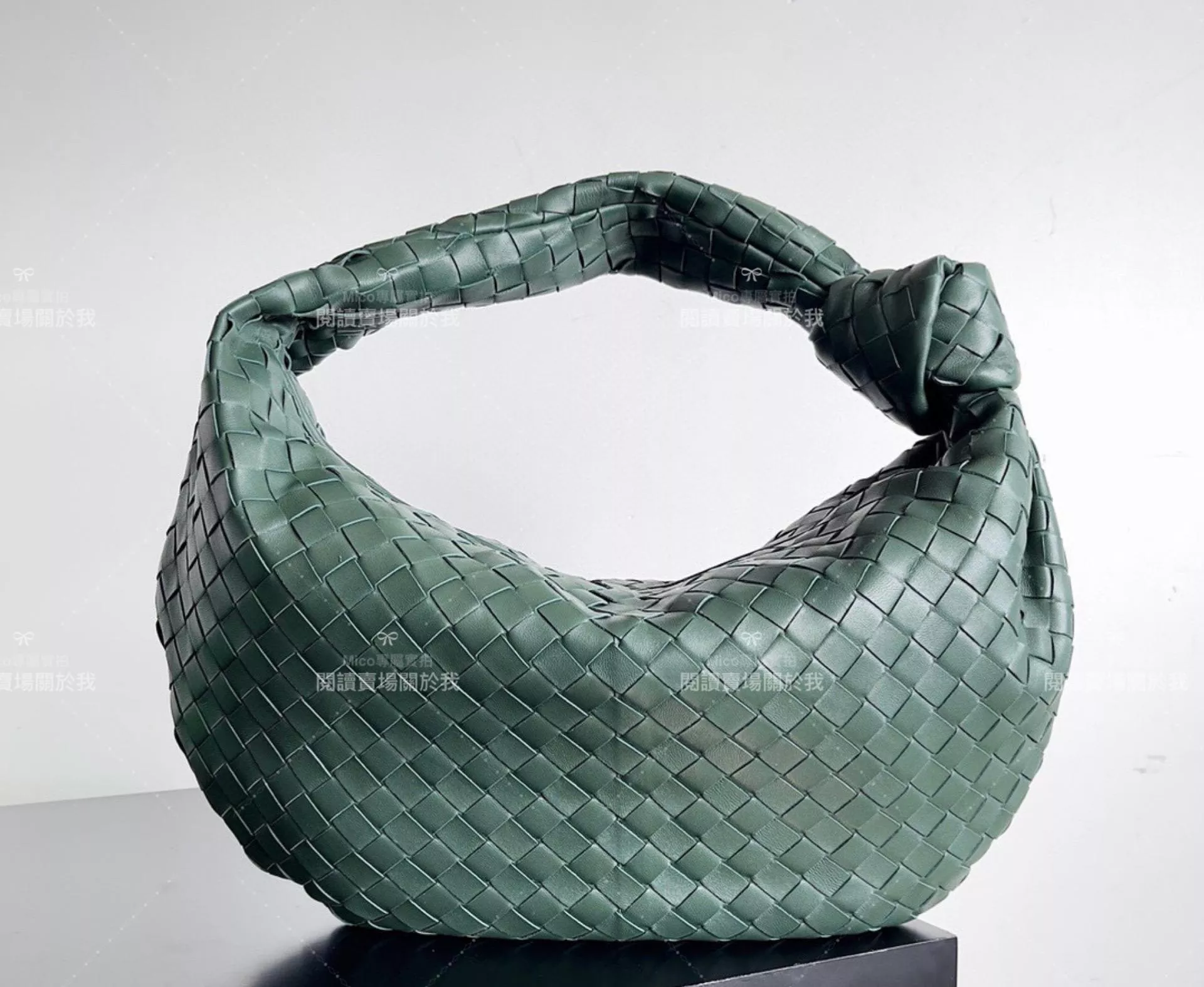 BV 大號Jodie編織包 水餃包 小羊皮/軍綠色 編織包 打結包 45cm