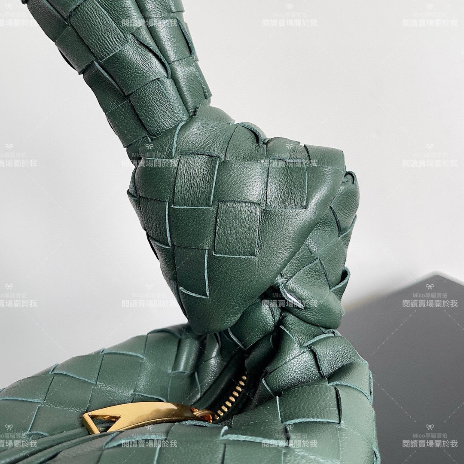 BV 大號Jodie編織包 水餃包 小羊皮/軍綠色 編織包 打結包 45cm